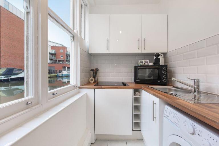 Bed and breakfast Harrow Road Londres
