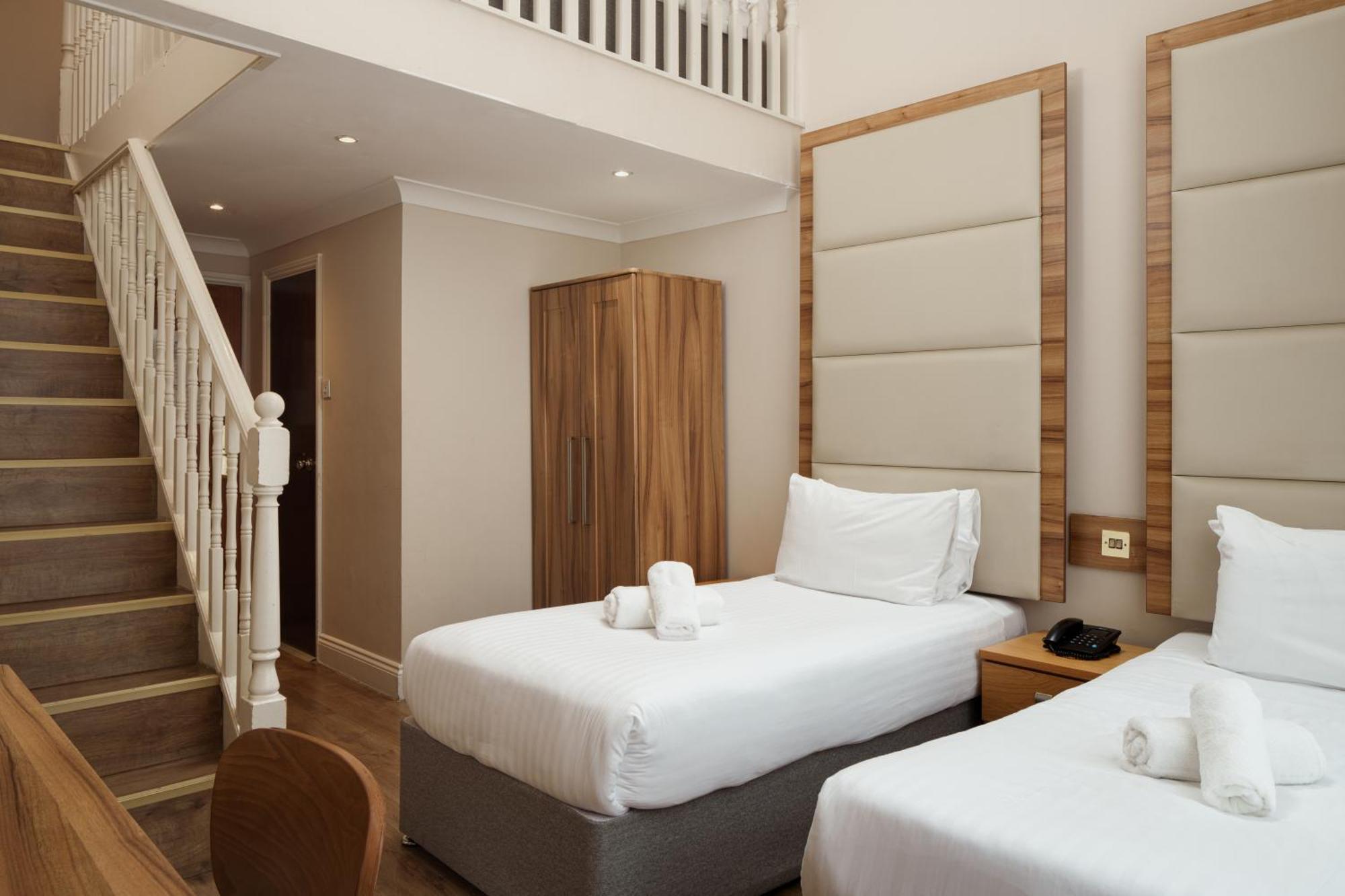 Hotel Royal Eagle 3*