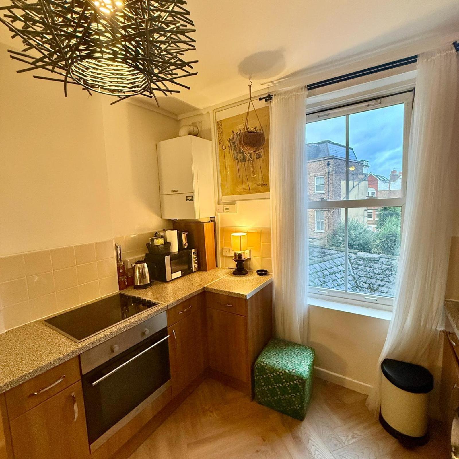 Stylish Flat In London!