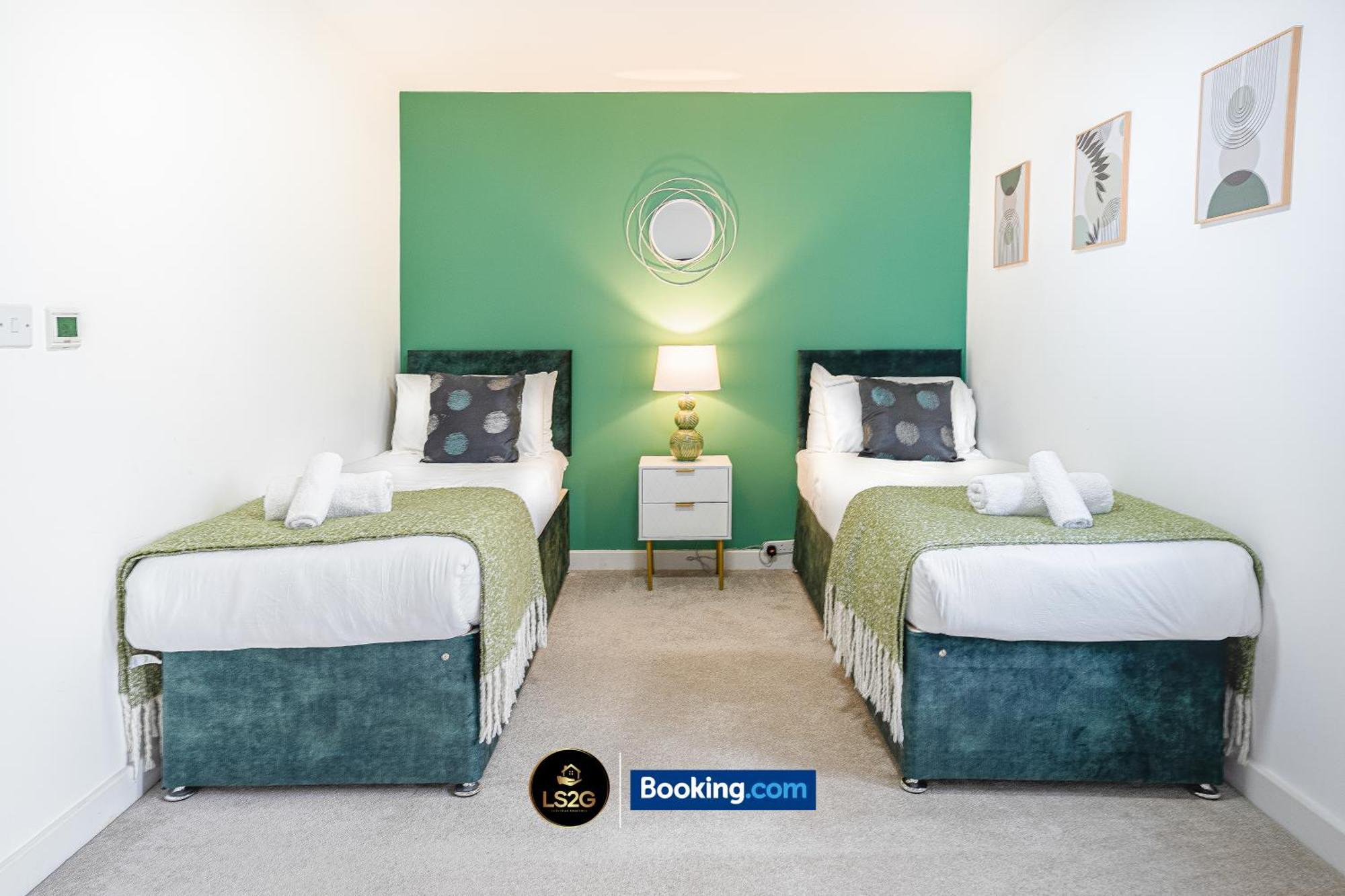 Appartement 2 Bedroom Flat By Ls2g Short Lets & Serviced Greater With Free Parking *