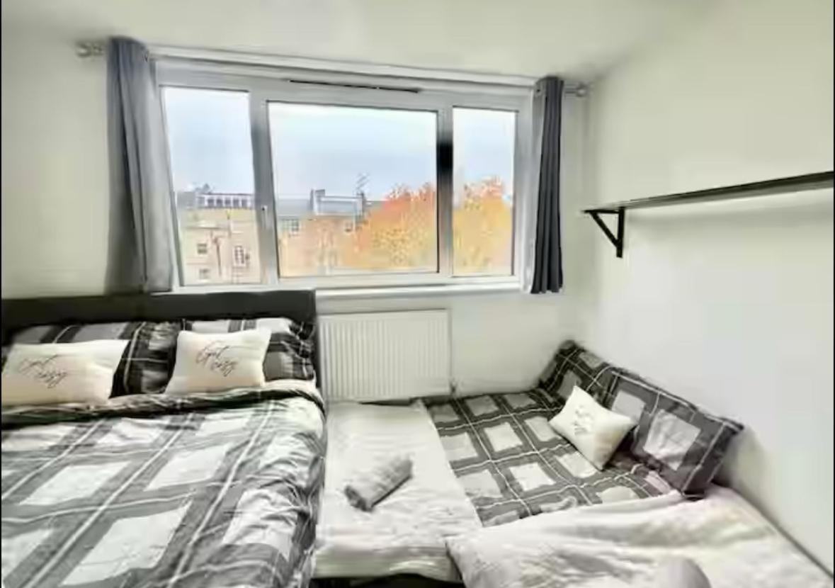 Paddington Private Sleeps 4 *