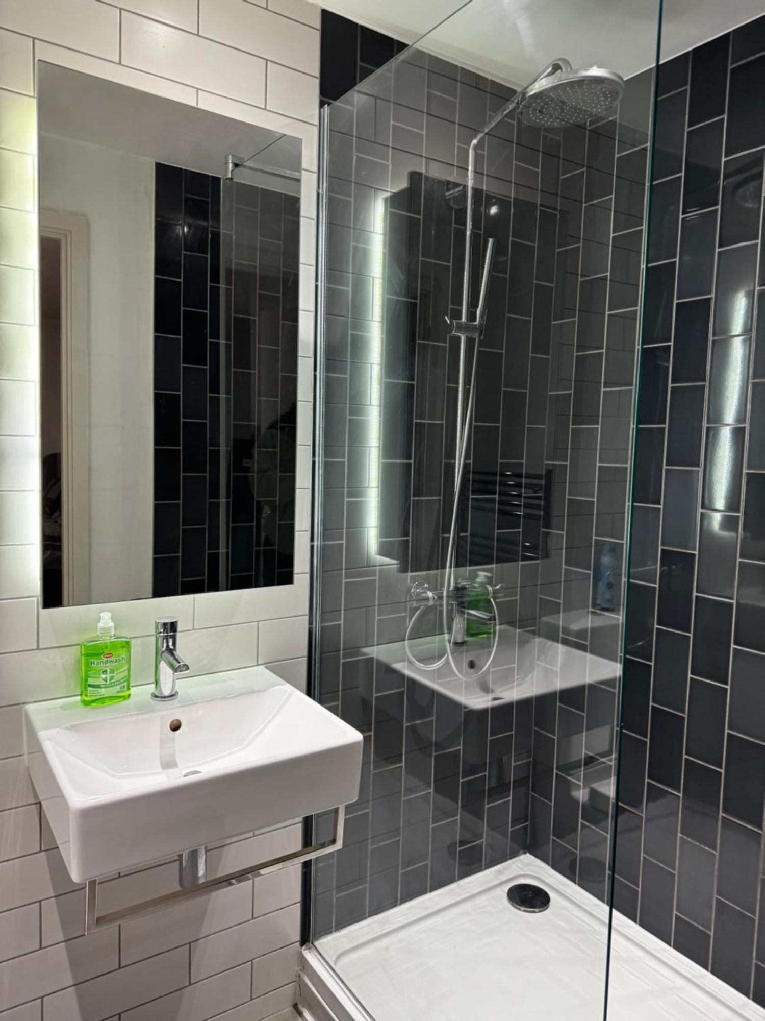 Stunning Lux 2 Bed In Royal Wharf * Londres