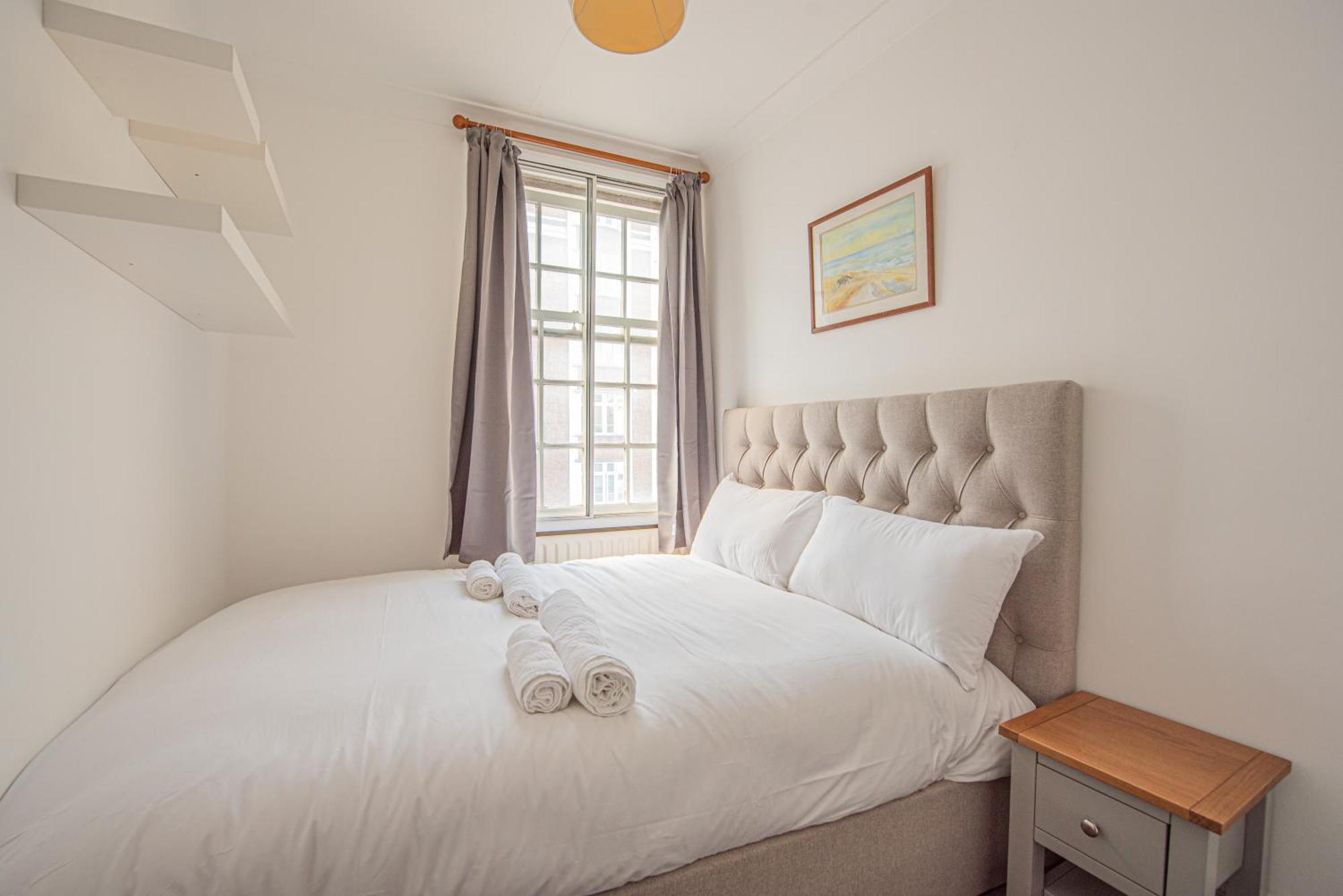 Stylish 3-bed In Prime Fulham Location * Londres