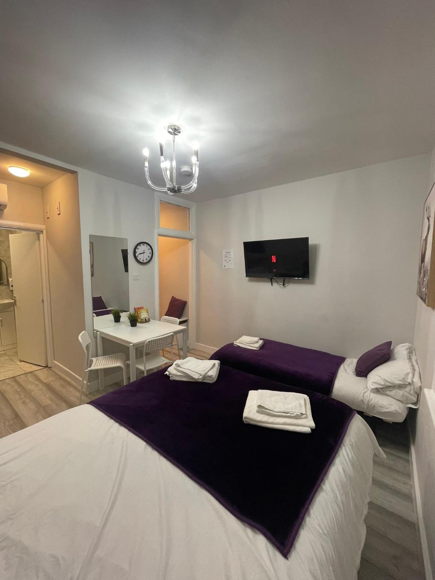 Chamberlayne Apartahotel