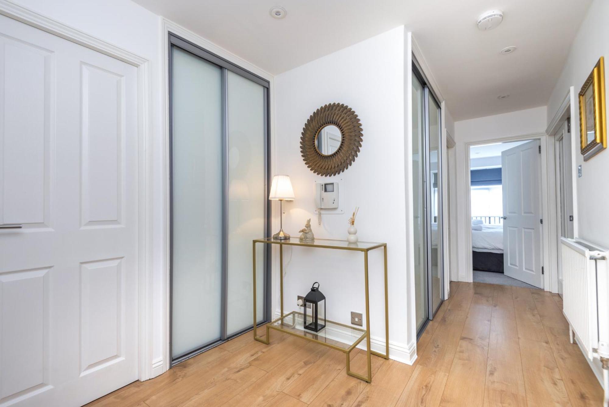 Elegant Mayfair 5