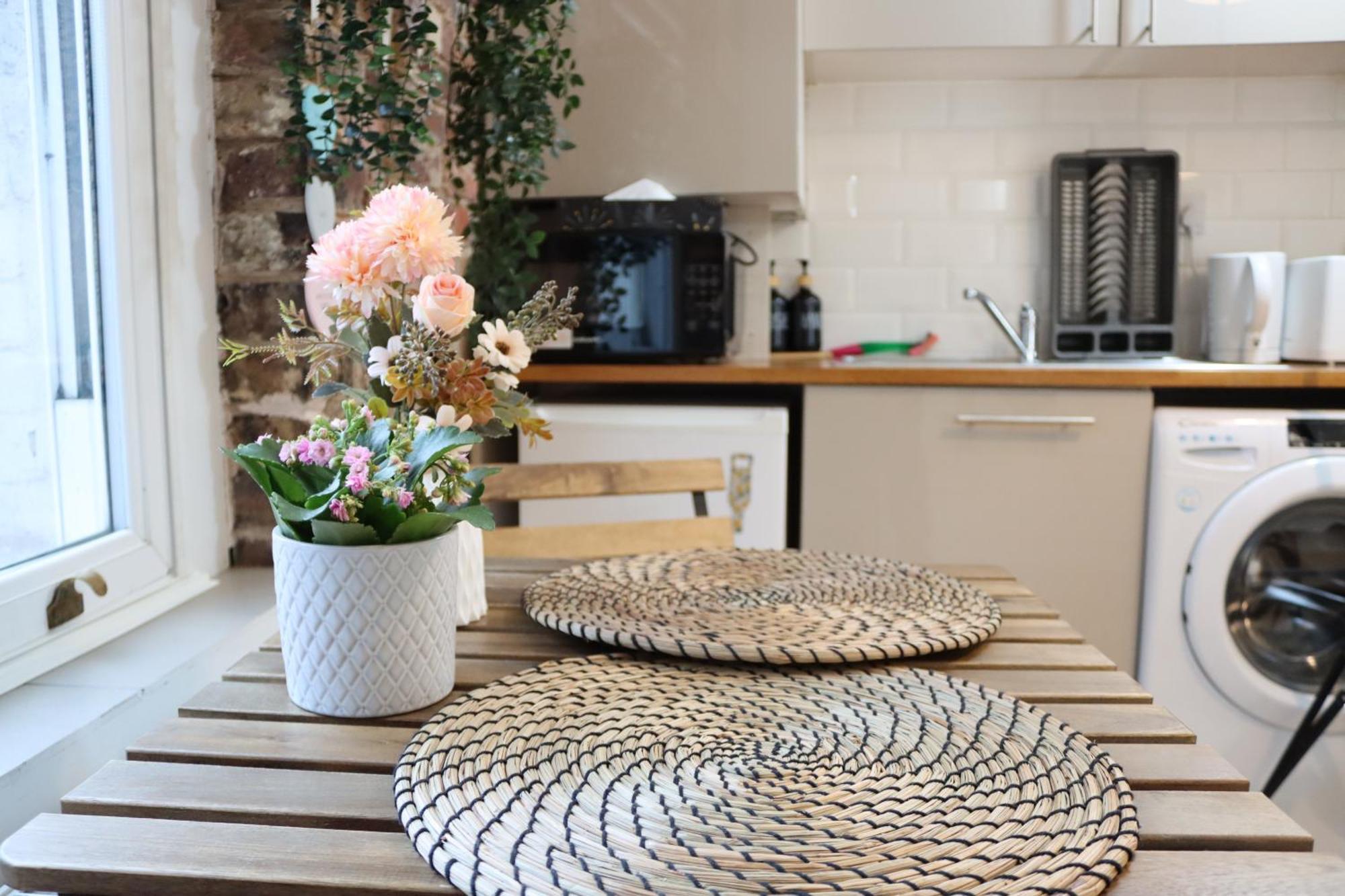 Stylish - Private Bathroom, 15mins To London! Apartamento *