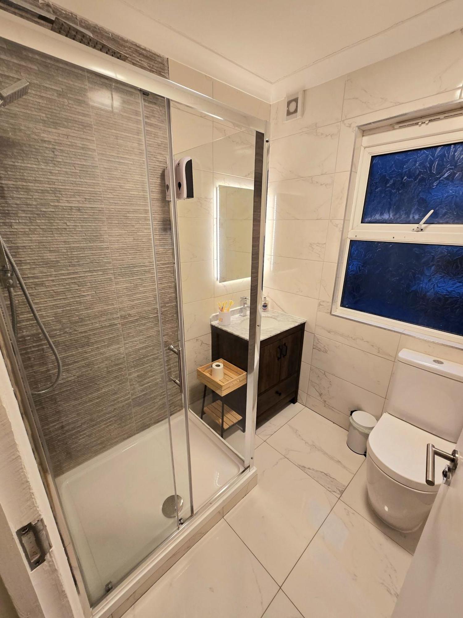 Family Flat 3 Beds Walthamstow Apartamento Londres