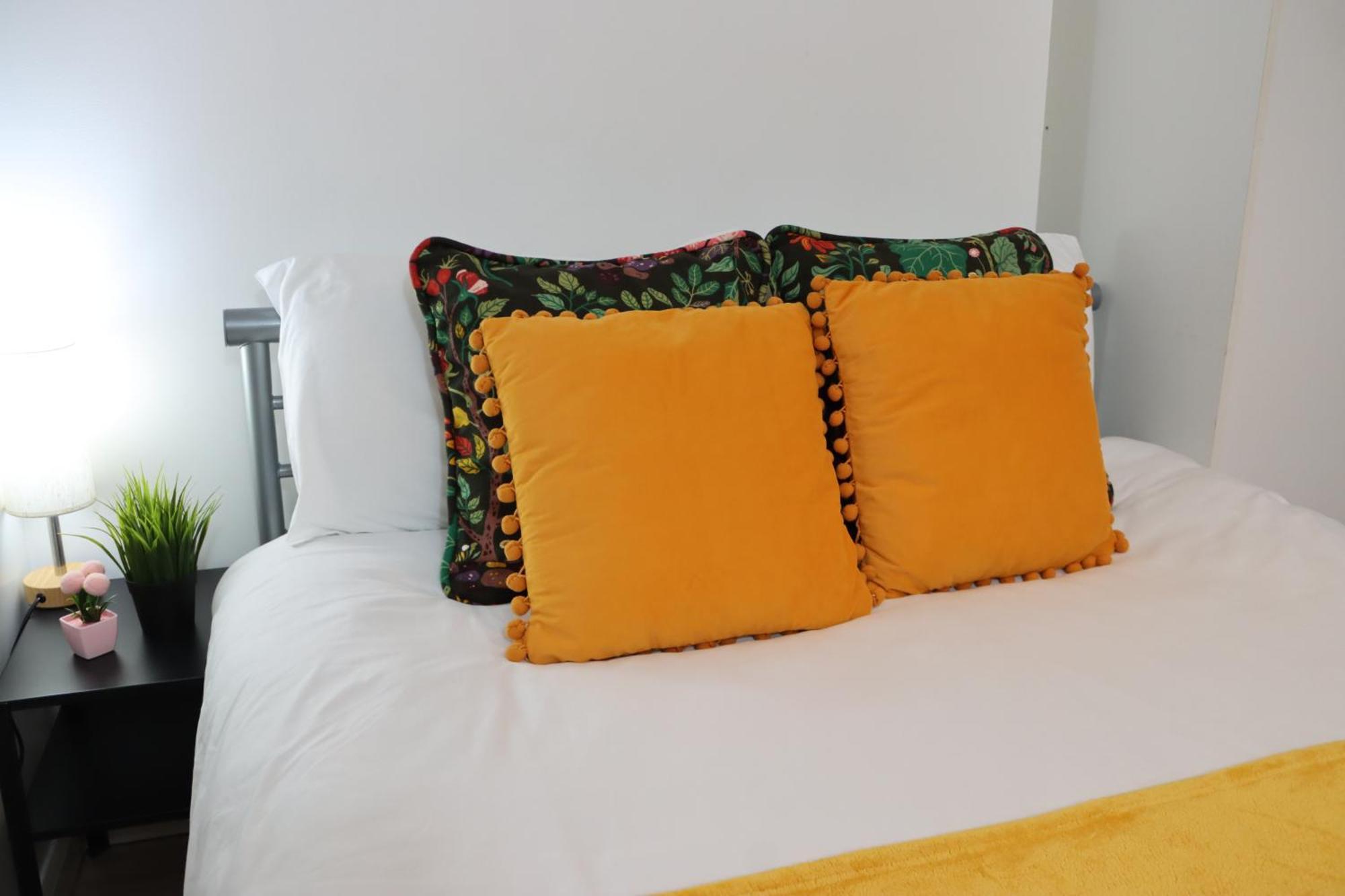 Apartamento Stylish - Private Bathroom, 15mins To London!