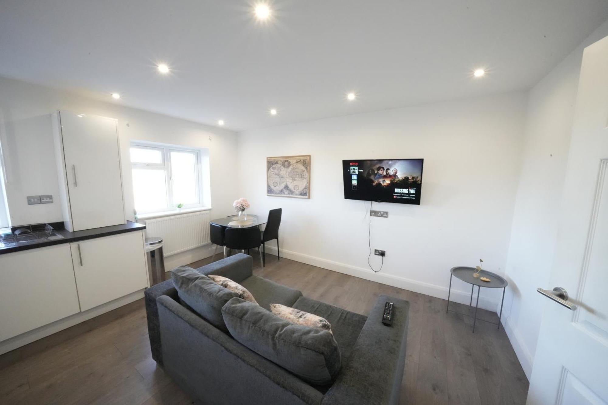 Apartamento Hatton Heathrow Airport- Free Parking-free Underground To And From Heathrow Airport Hatton Cross Picture-see Fast Hatton Cross To 30min Londres
