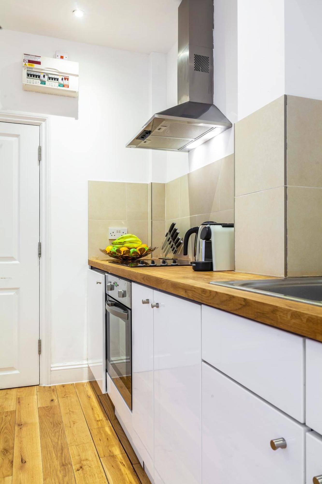 Appartement Perfect Self-contained Radiant With Patio Londres