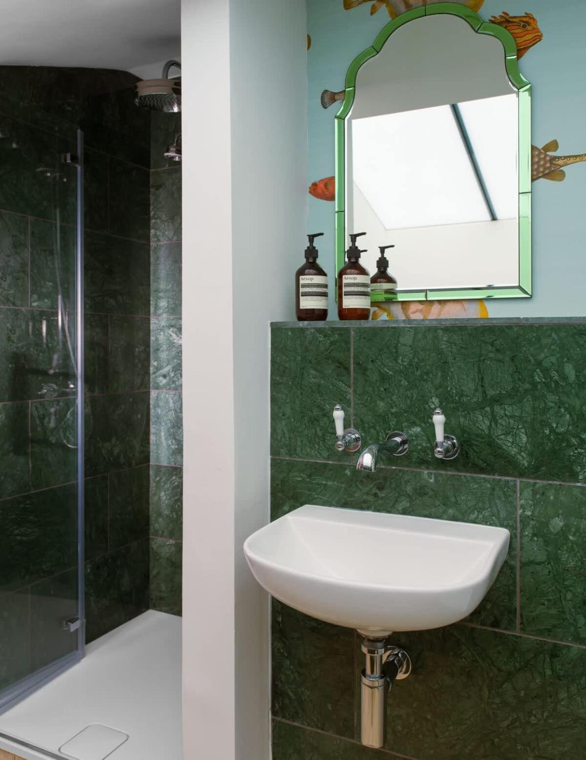Hébergement de vacances Lux Mews House Portobello 4 Bed Londres