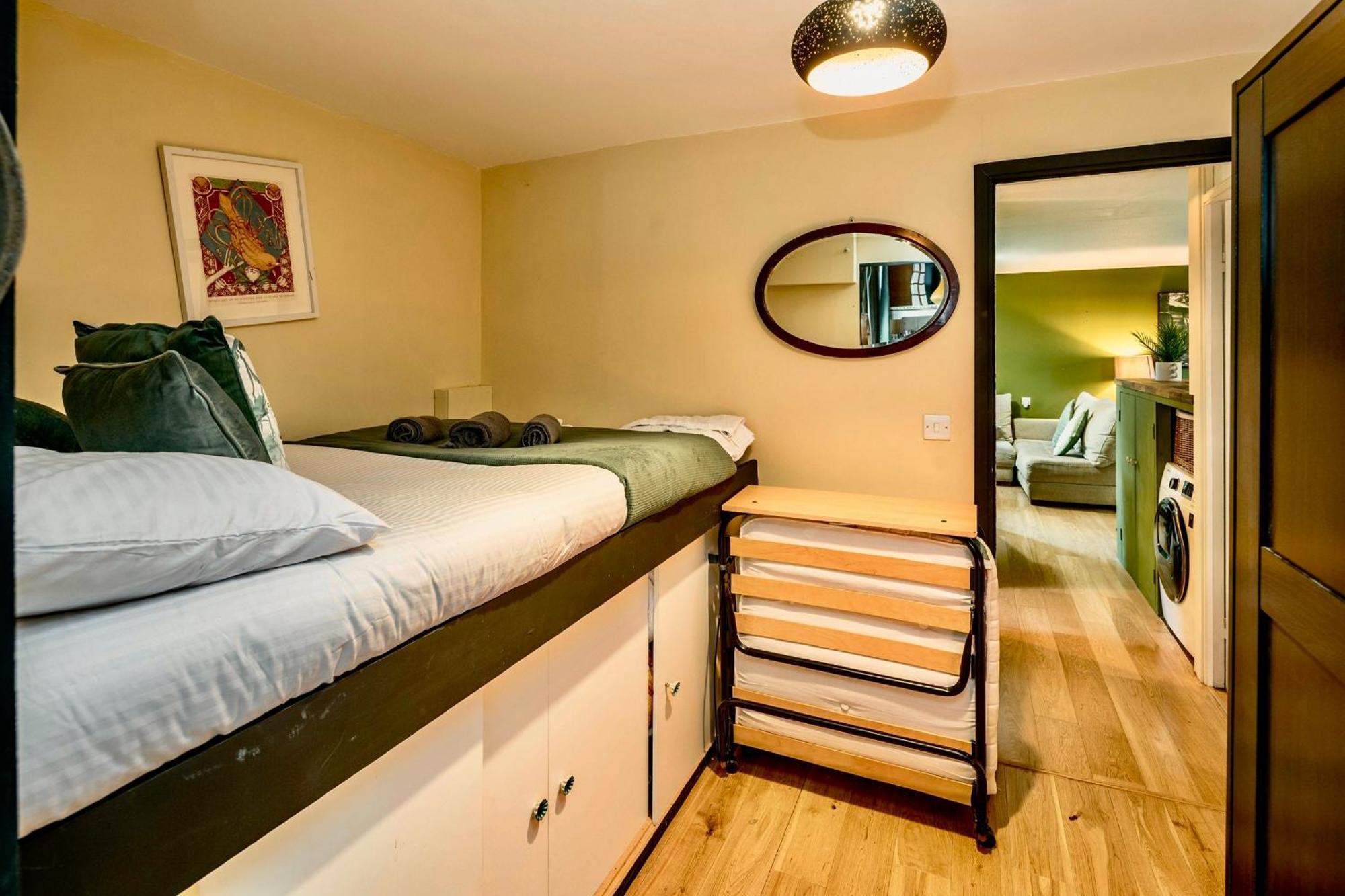 20 Percent Off -Promo Genius Offers-Citycenter Londonbridge Apartment With Parking-Wifi-Sleeps7-4Beds-Netflix-Family! Apartment