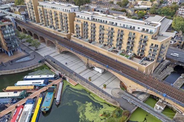Londwell, & Limehouse Balcony Flat - Skyline Views Apartamento *