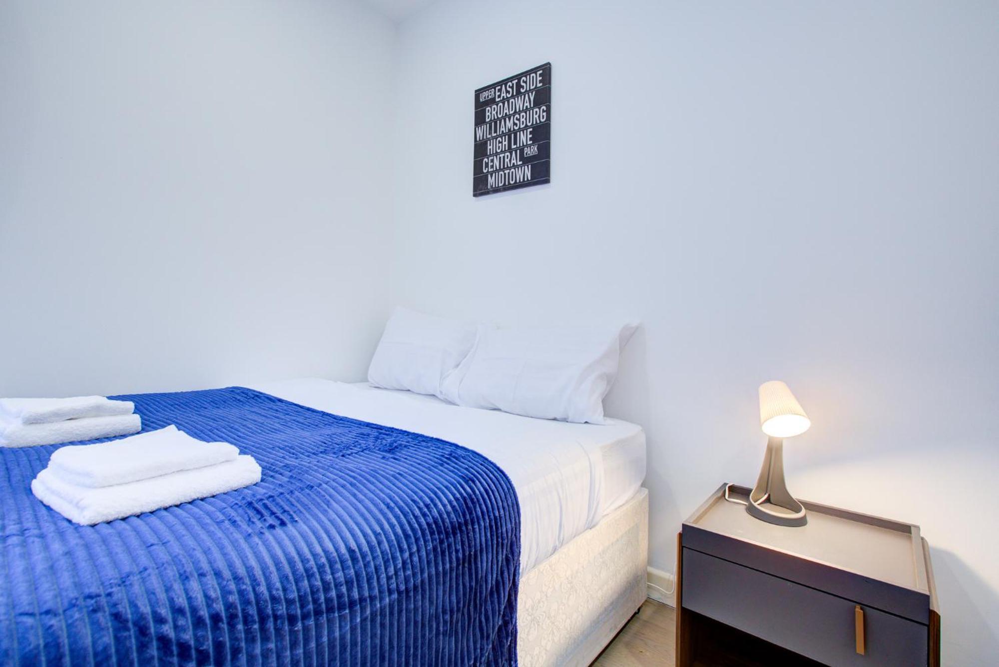 Apartment Canning Town 4-person Flat London