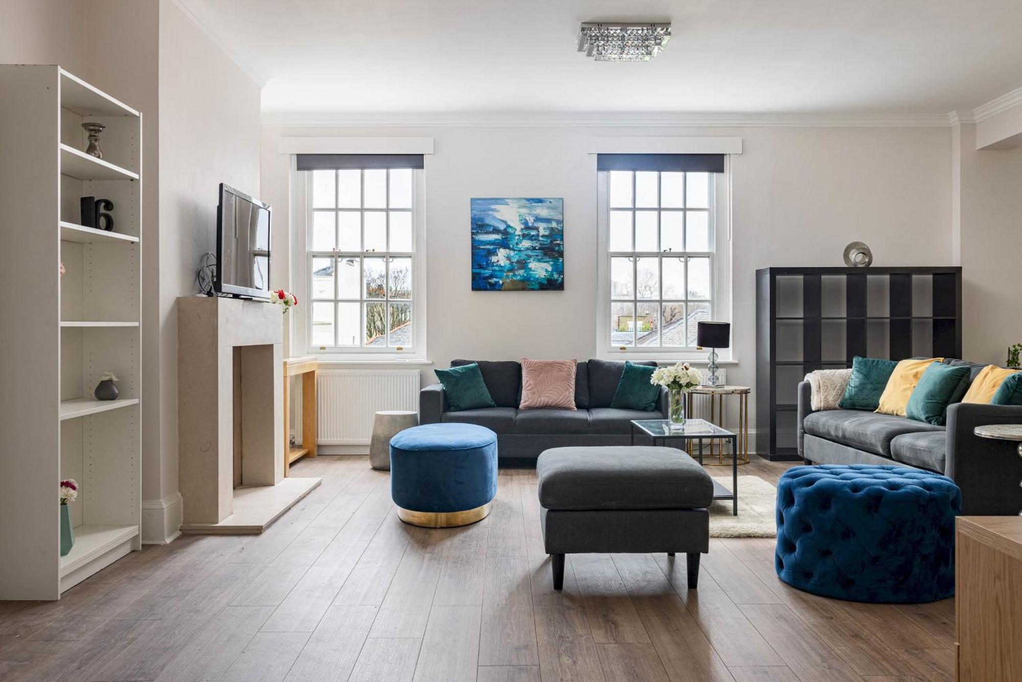 4-bdr Stunning Kensington Penthouse * London