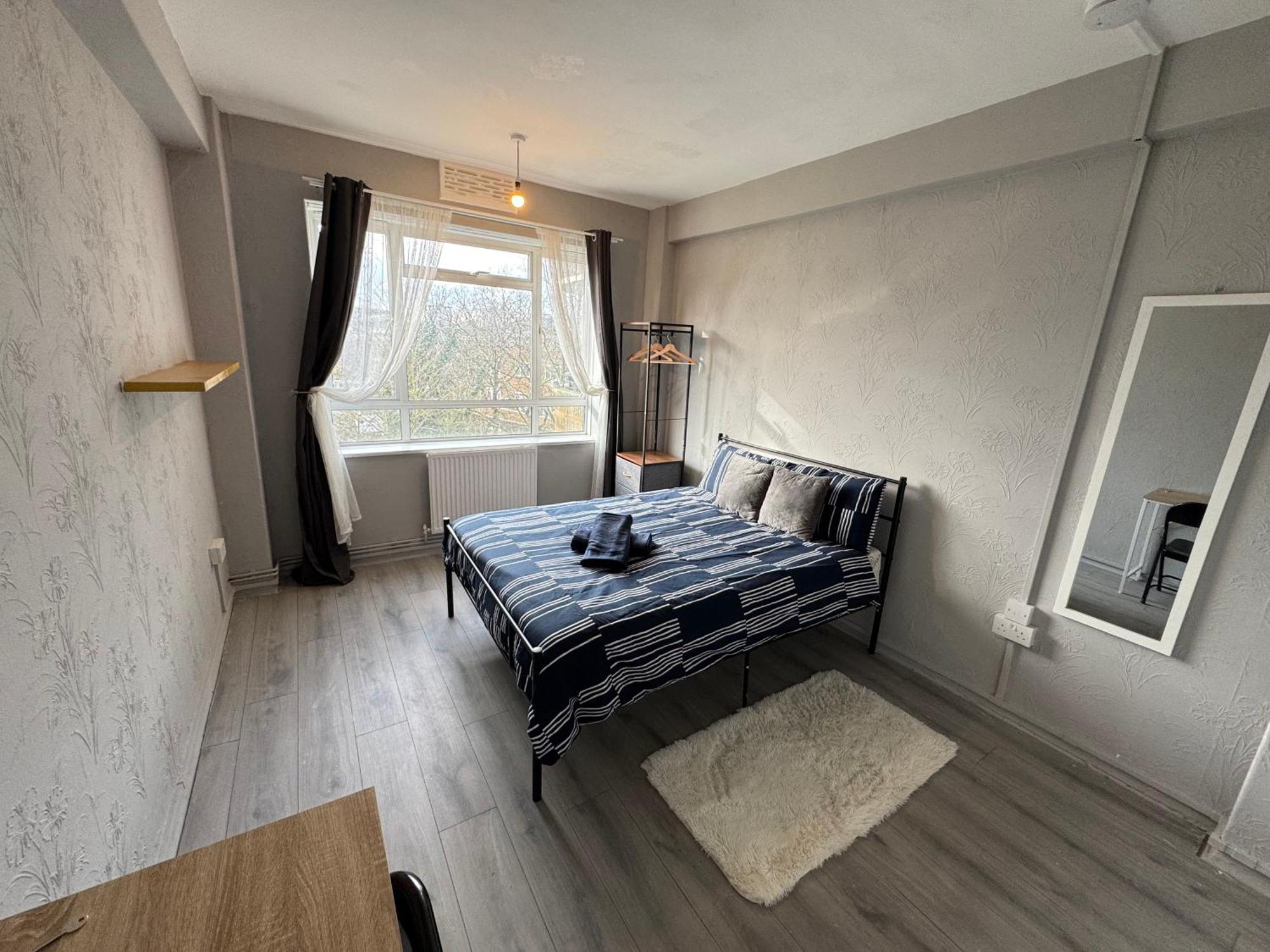 Huge 5 Bedroom Flat For 10 People 2 Min Away From Emirates Stadium Zone 2 * Londres
