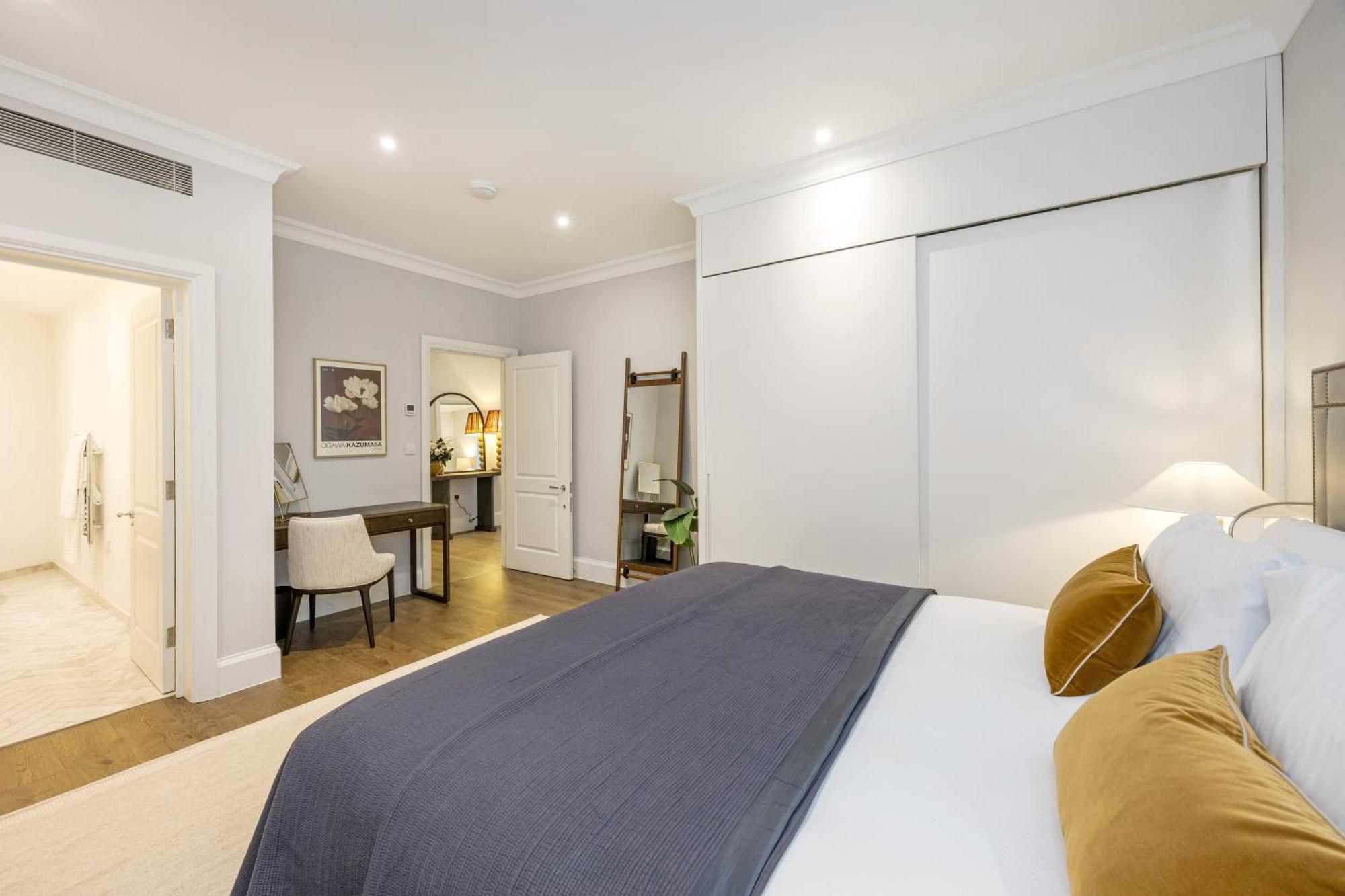 Apartahotel Buckingham & Lloyds Knightsbridge 5*