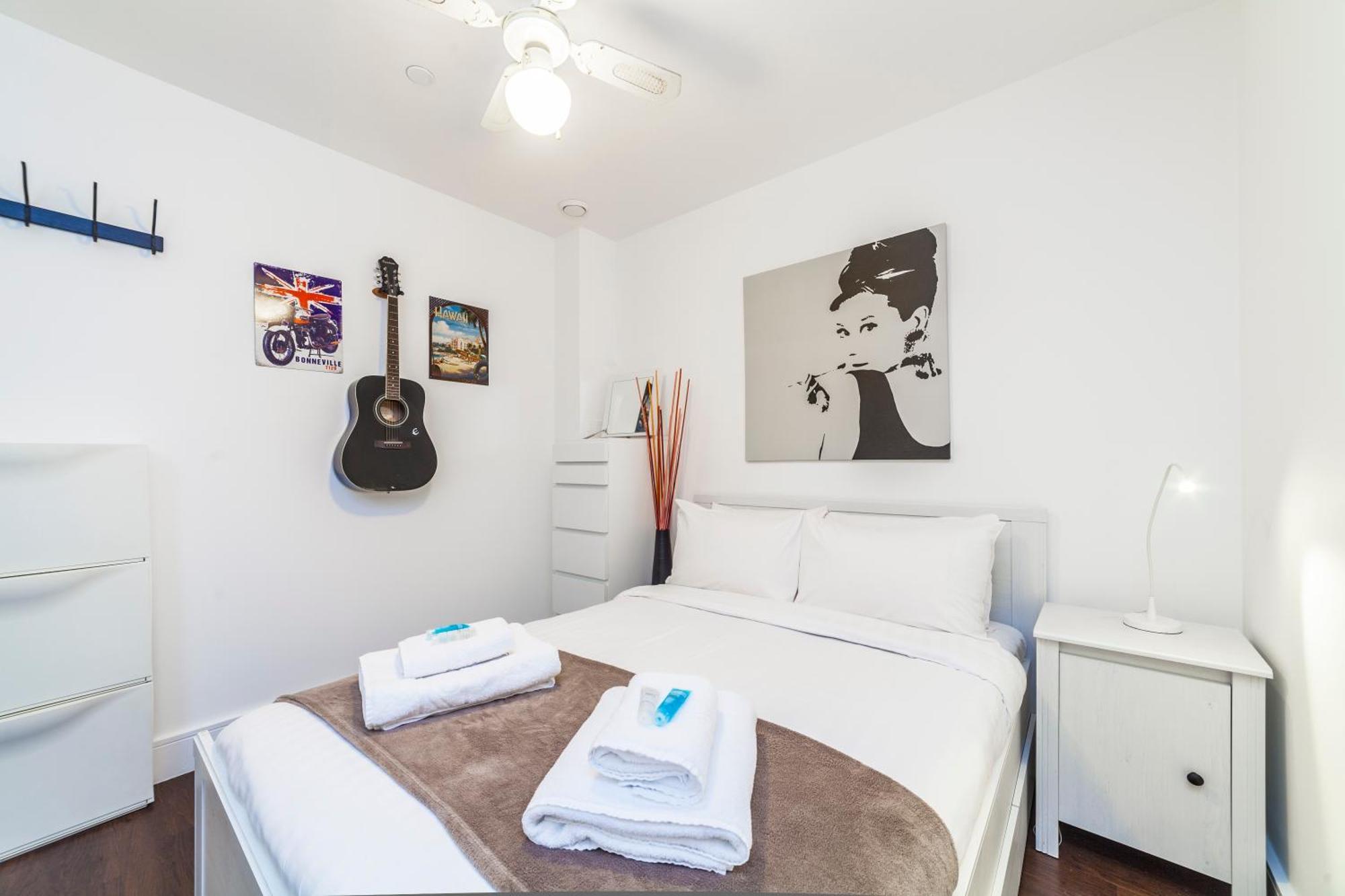 Appartement Chic Sun-filled 1 Bdr With Private Terrace