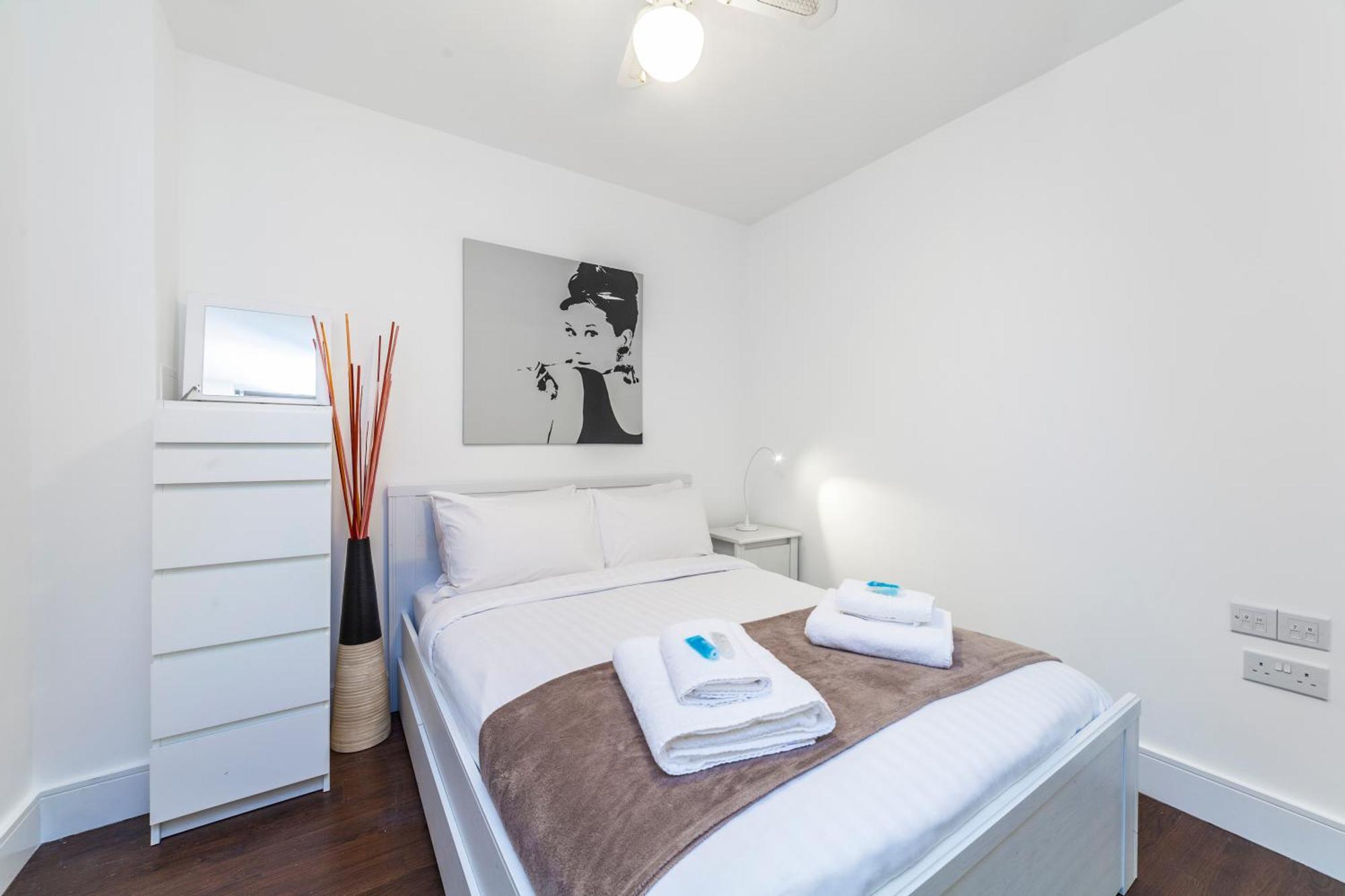 Chic Sun-filled 1 Bdr With Private Terrace Appartement
