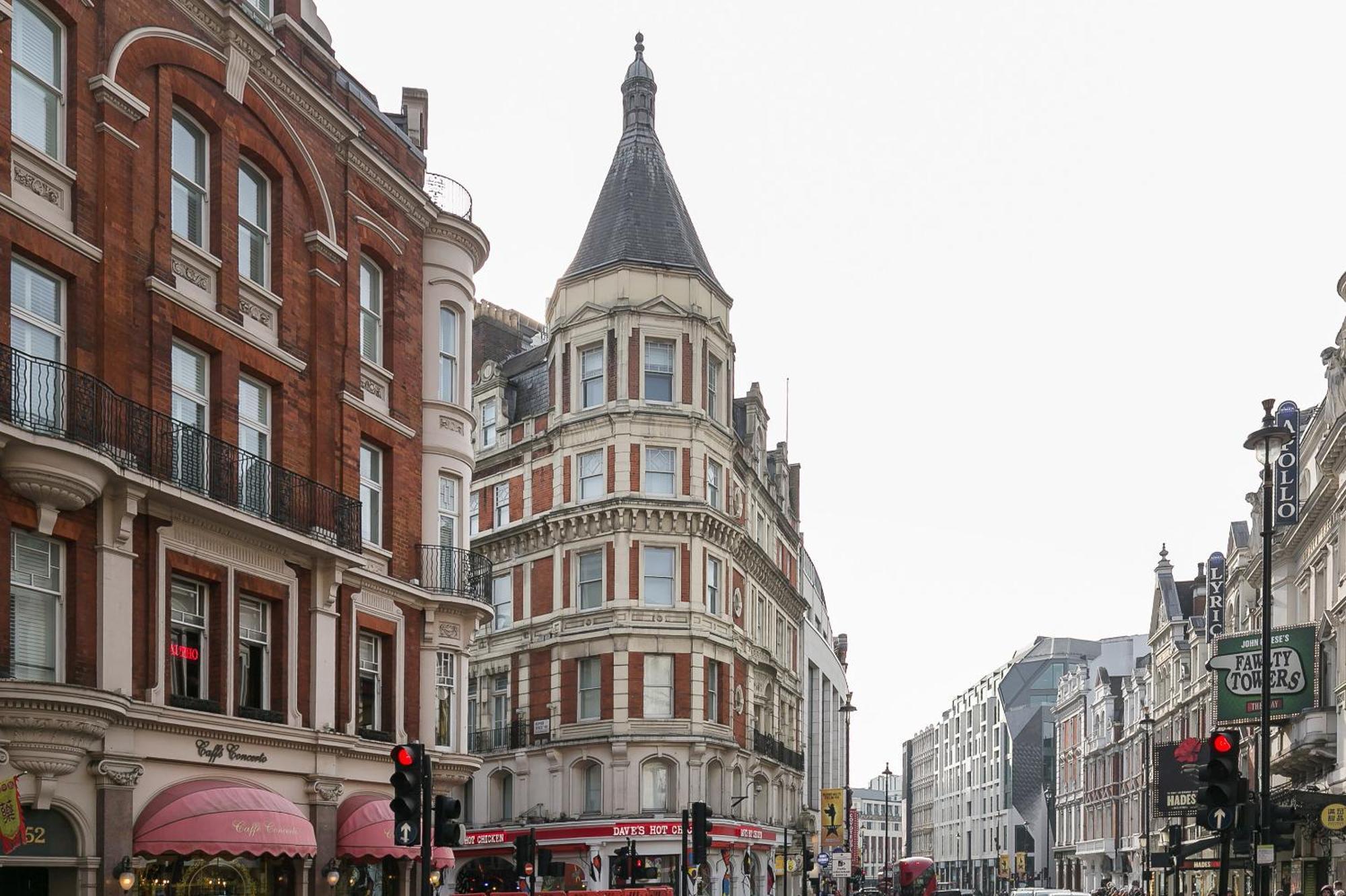 Piccadilly Circus Sleep 6 Vr14 Appartement