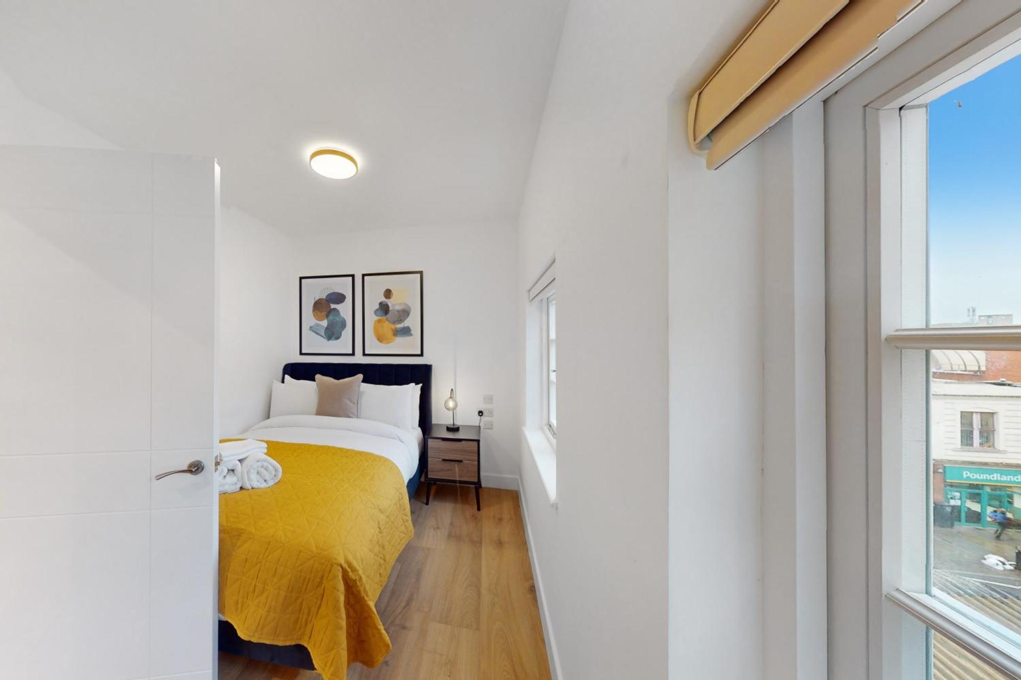 Stylish & Spacious Modern Near Dalston Kingsland Station London