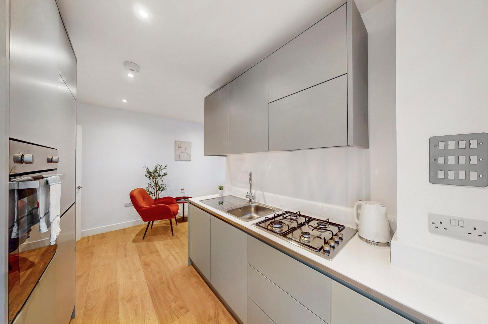 Stylish & Spacious Modern Near Dalston Kingsland Station Apartment