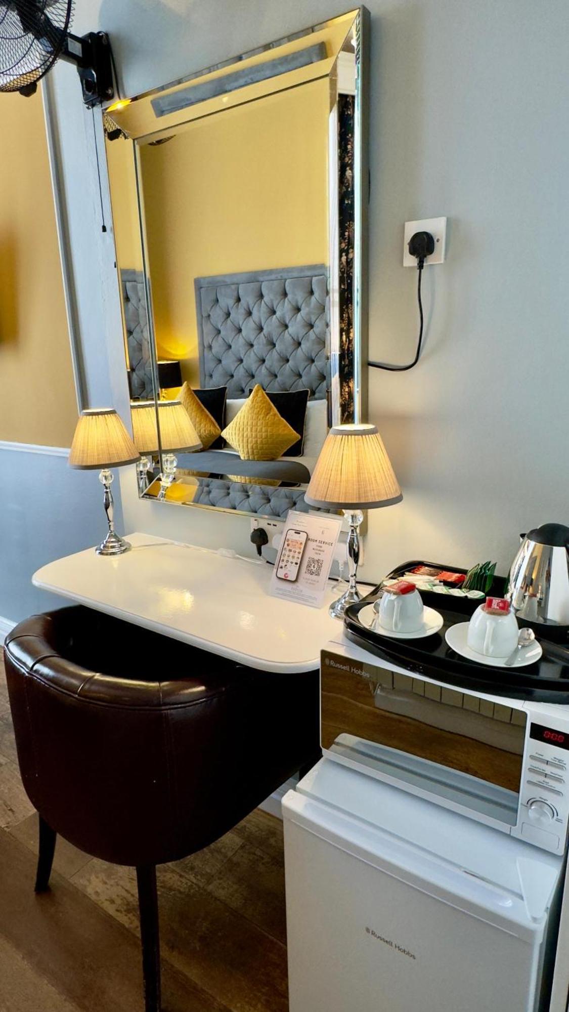 Acomodação com café da manhã  Piccolino Hyde Park 2*