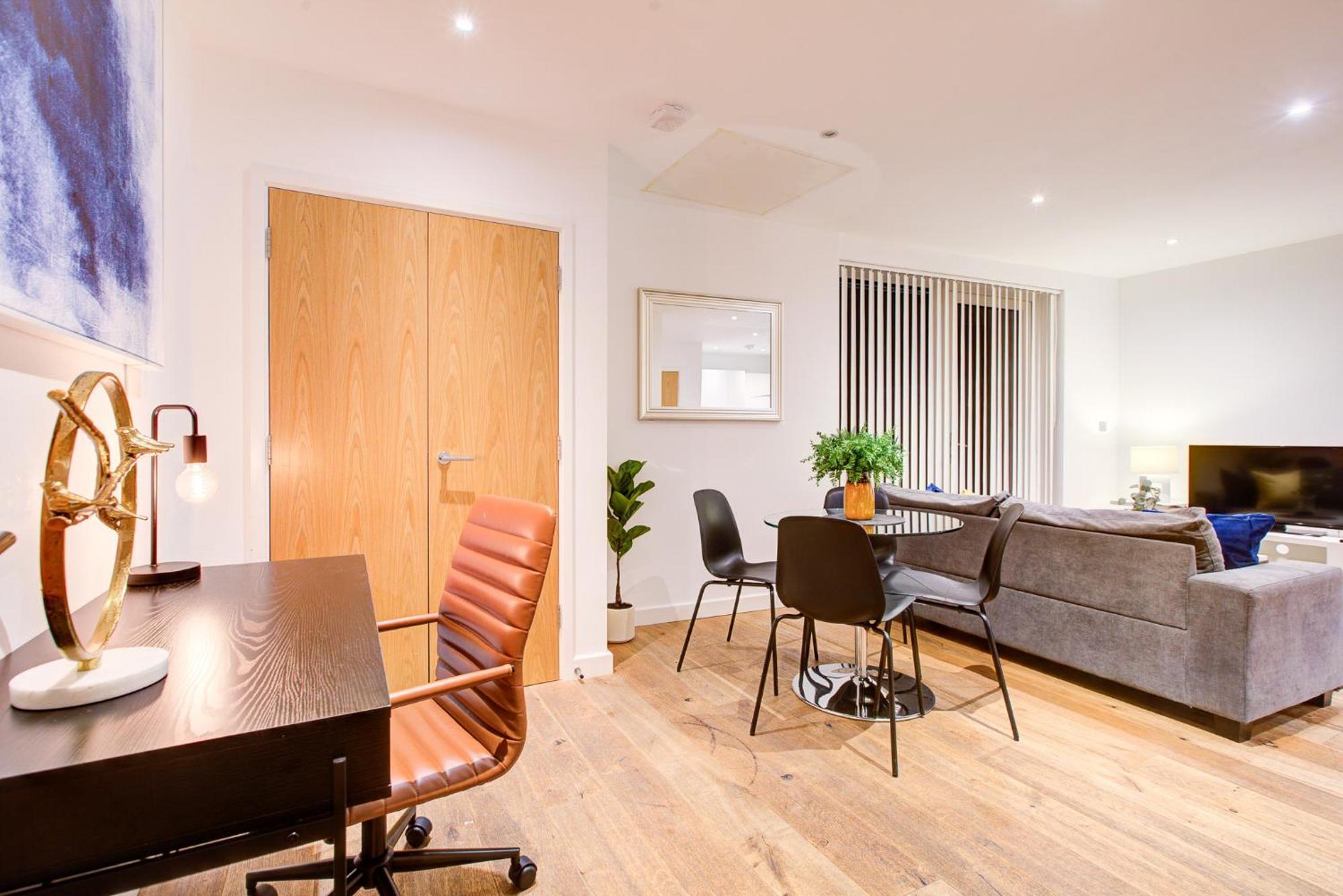 Hybrid Resi - London, Greenwich Near O2 Arena * Londres