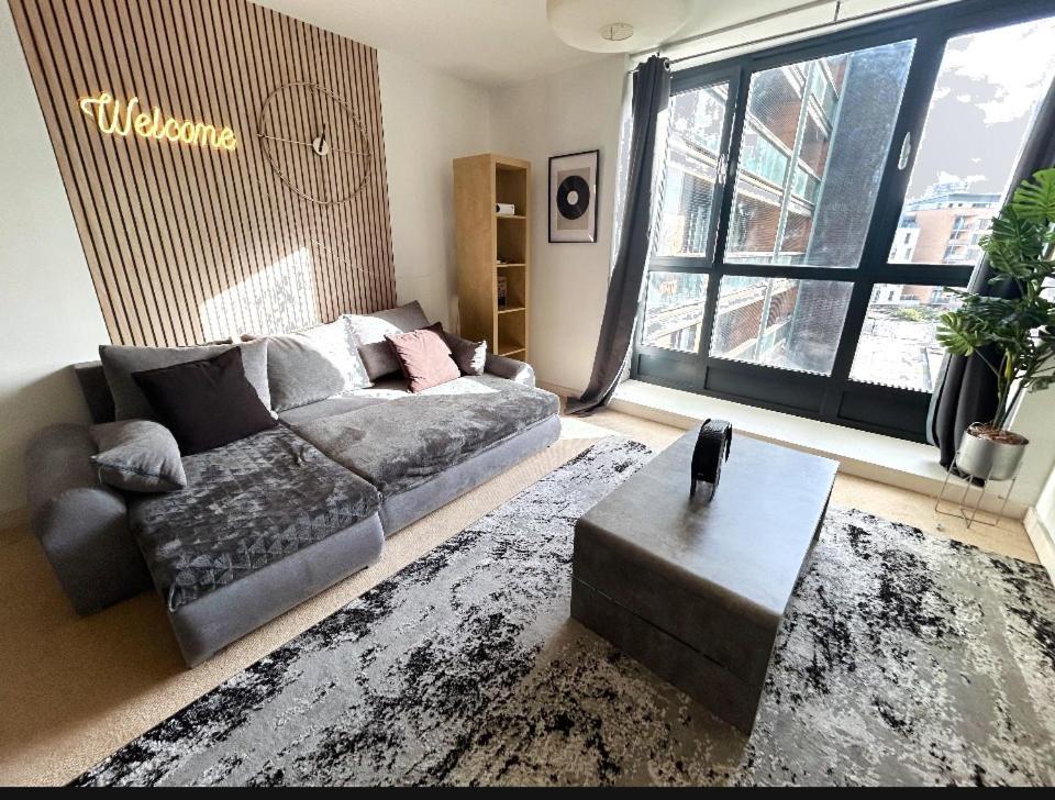 O2 & Excel Zone 2 Sleeps 6 * Londres