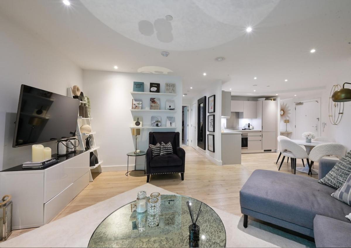 Luxury Boutique Designer Apartment- Tube Access- Zone 1 Londres