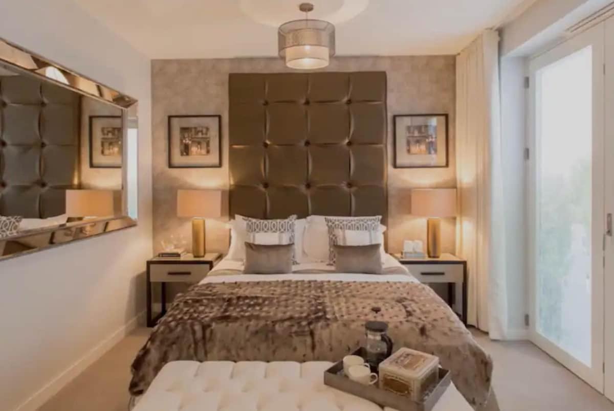 Luxury Boutique Designer Apartment- Tube Access- Zone 1 * Londres