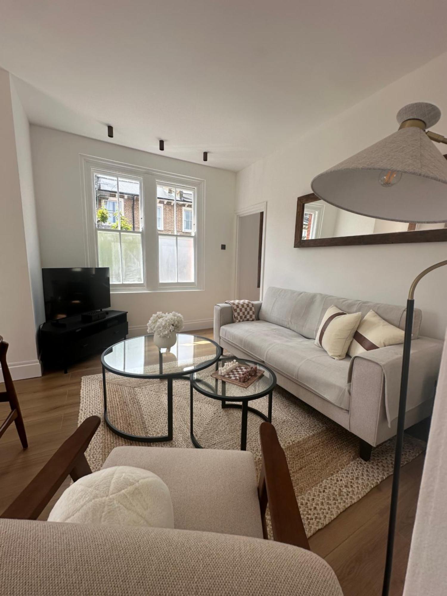 Appartement Entire Flat In The Diamond Of Battersea