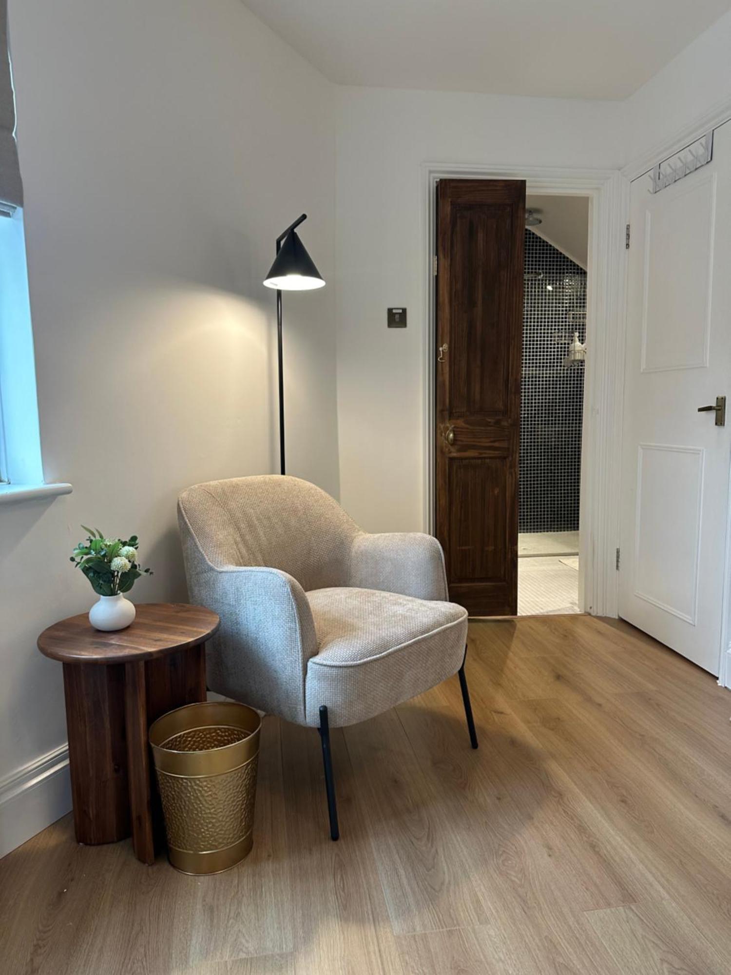 Entire Flat In The Diamond Of Battersea Appartement Londres