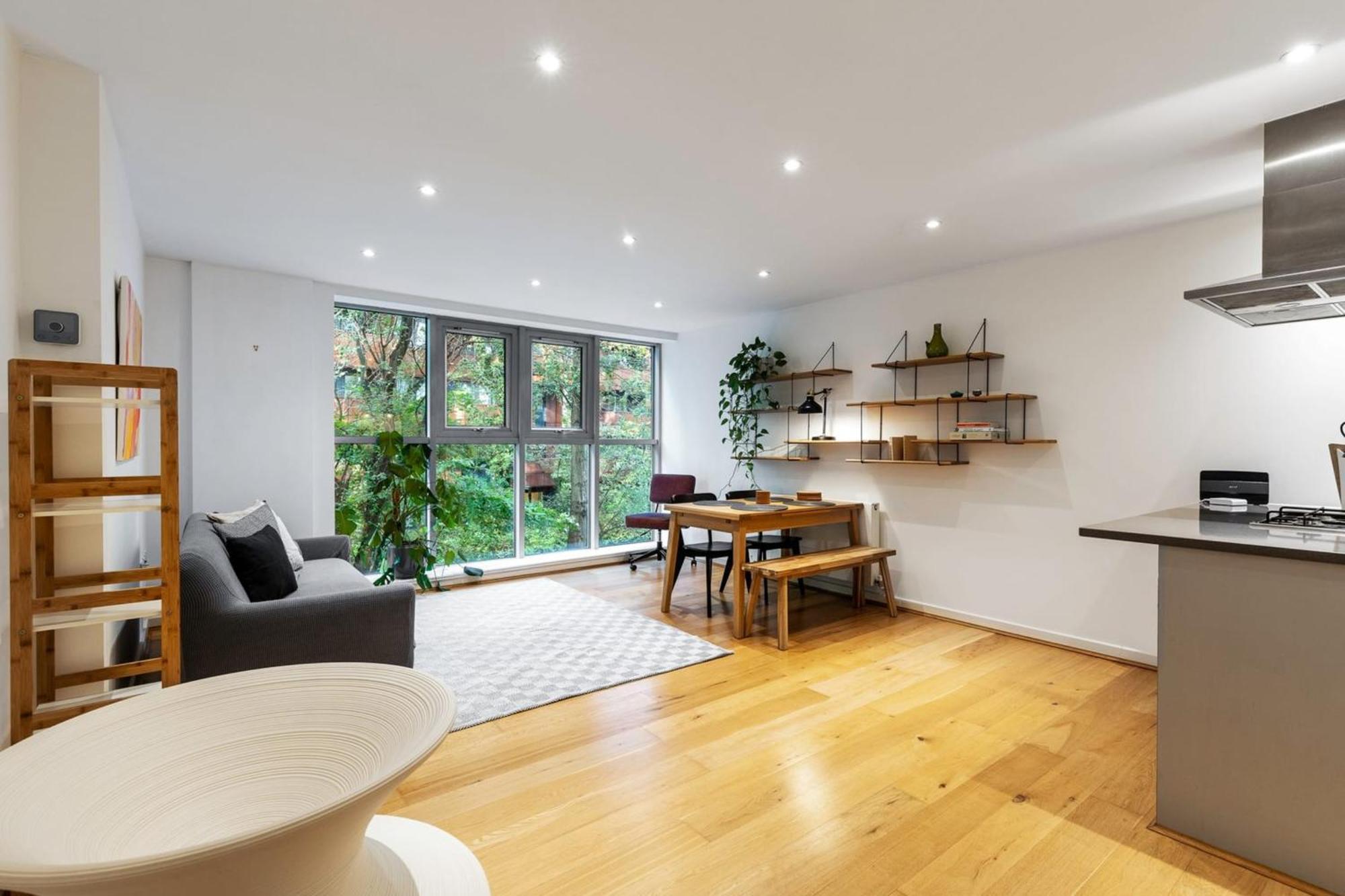 2-bed 2-bath In Old Street Londres