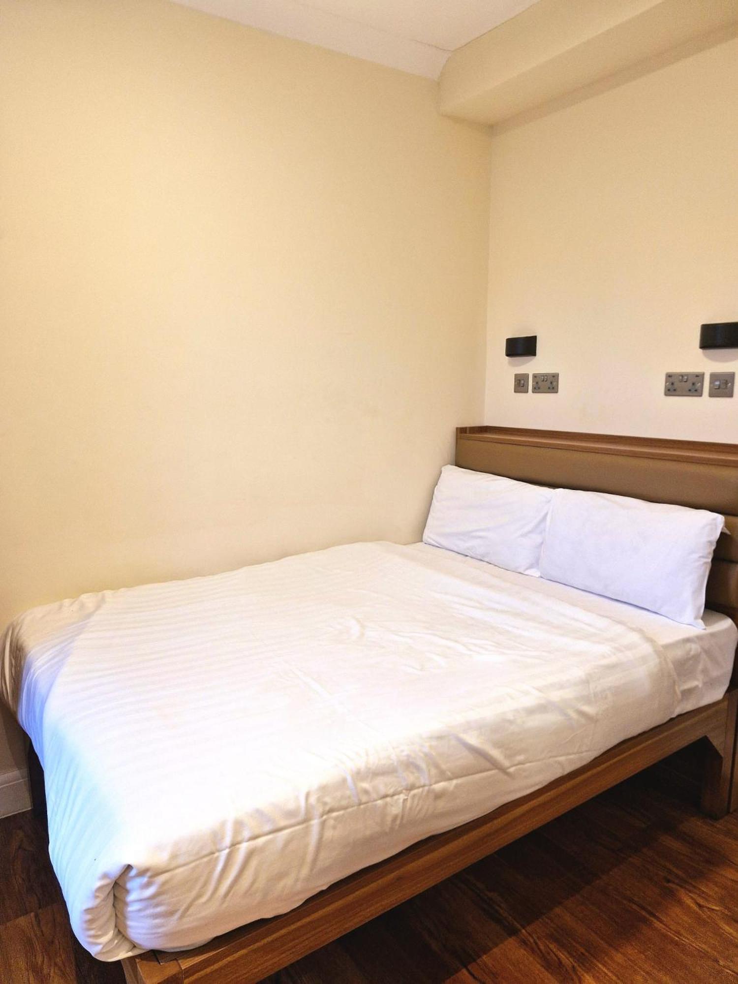 Olympia Inn Hotel 3*