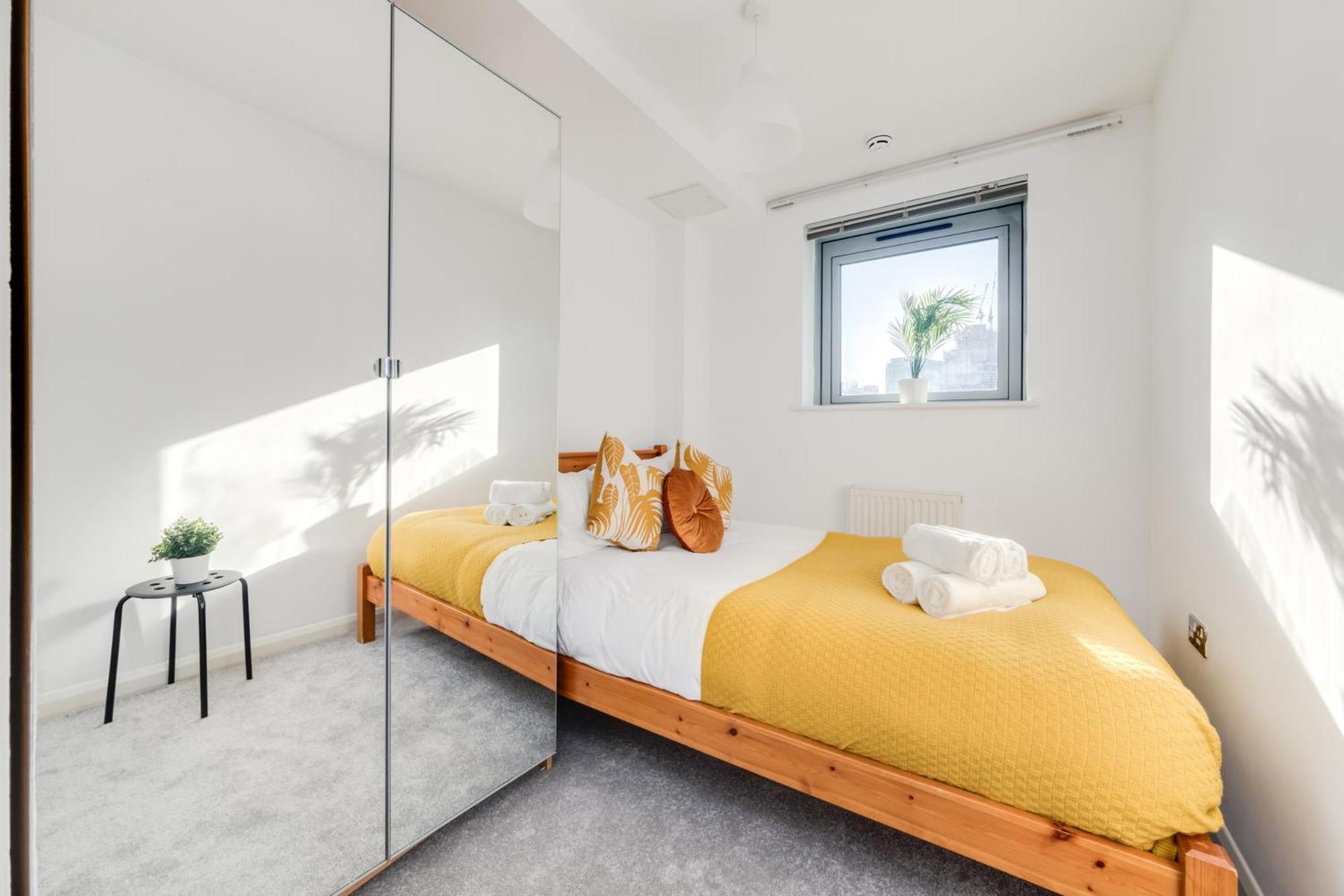 Large 3 Bedroom - Large Terrace With Sunset Views Appartement *