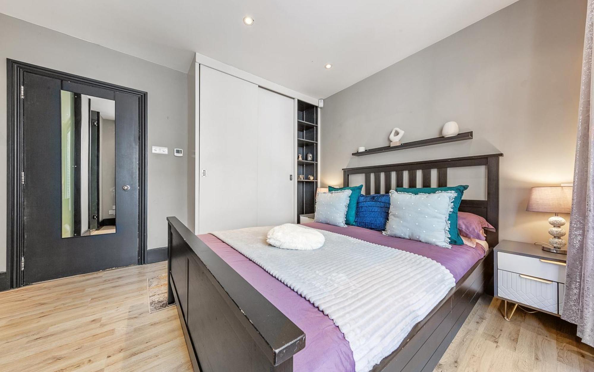 Apartment Townhouse With Rooftop By Hyde Park *