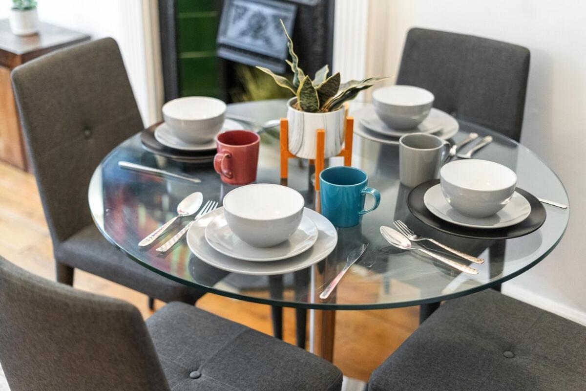 Stylish 2 Bedroom On Marylebone High St Londres