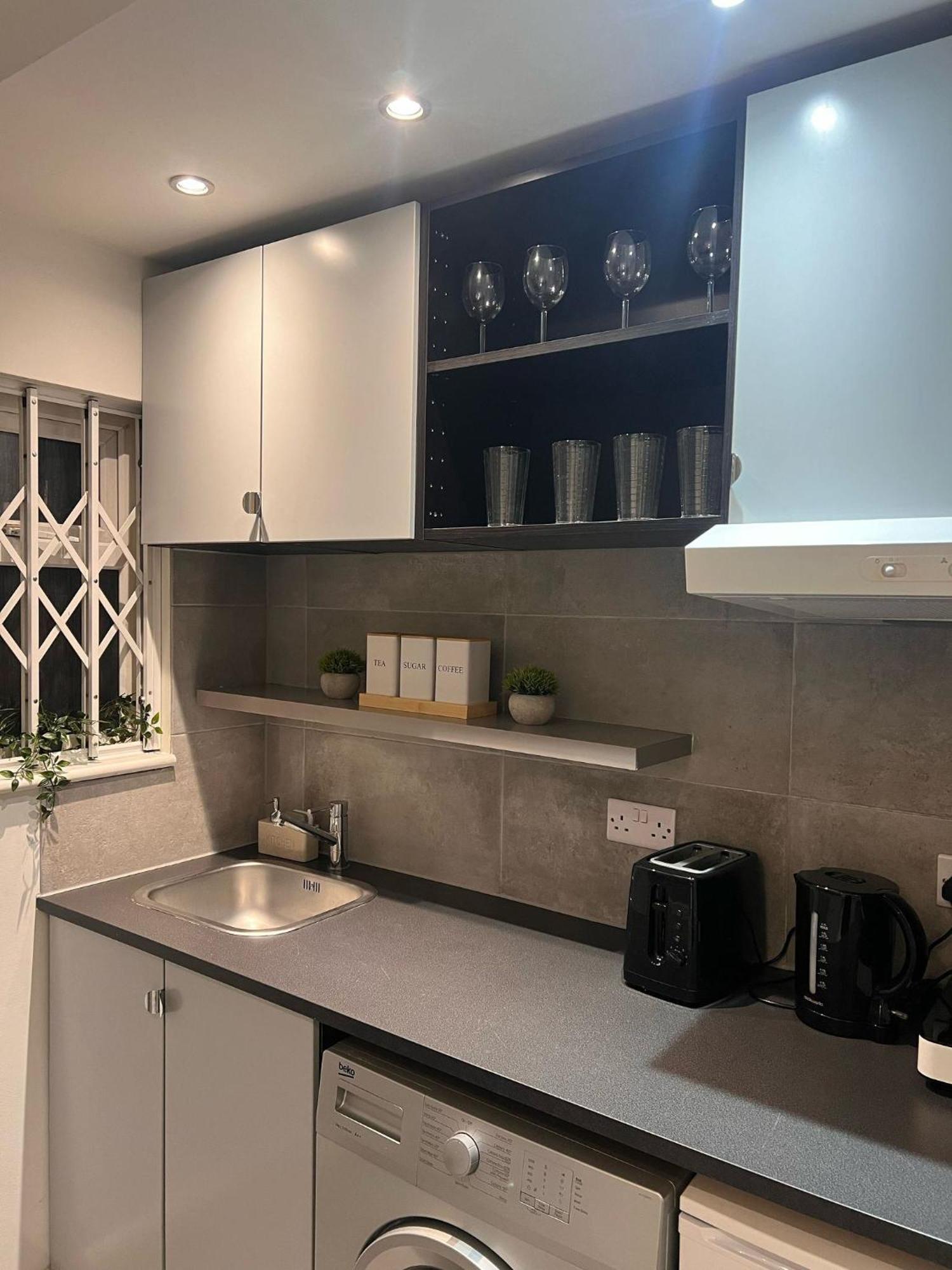 Appartement Studiosleeps2-gardenview-parking-internet-patio *