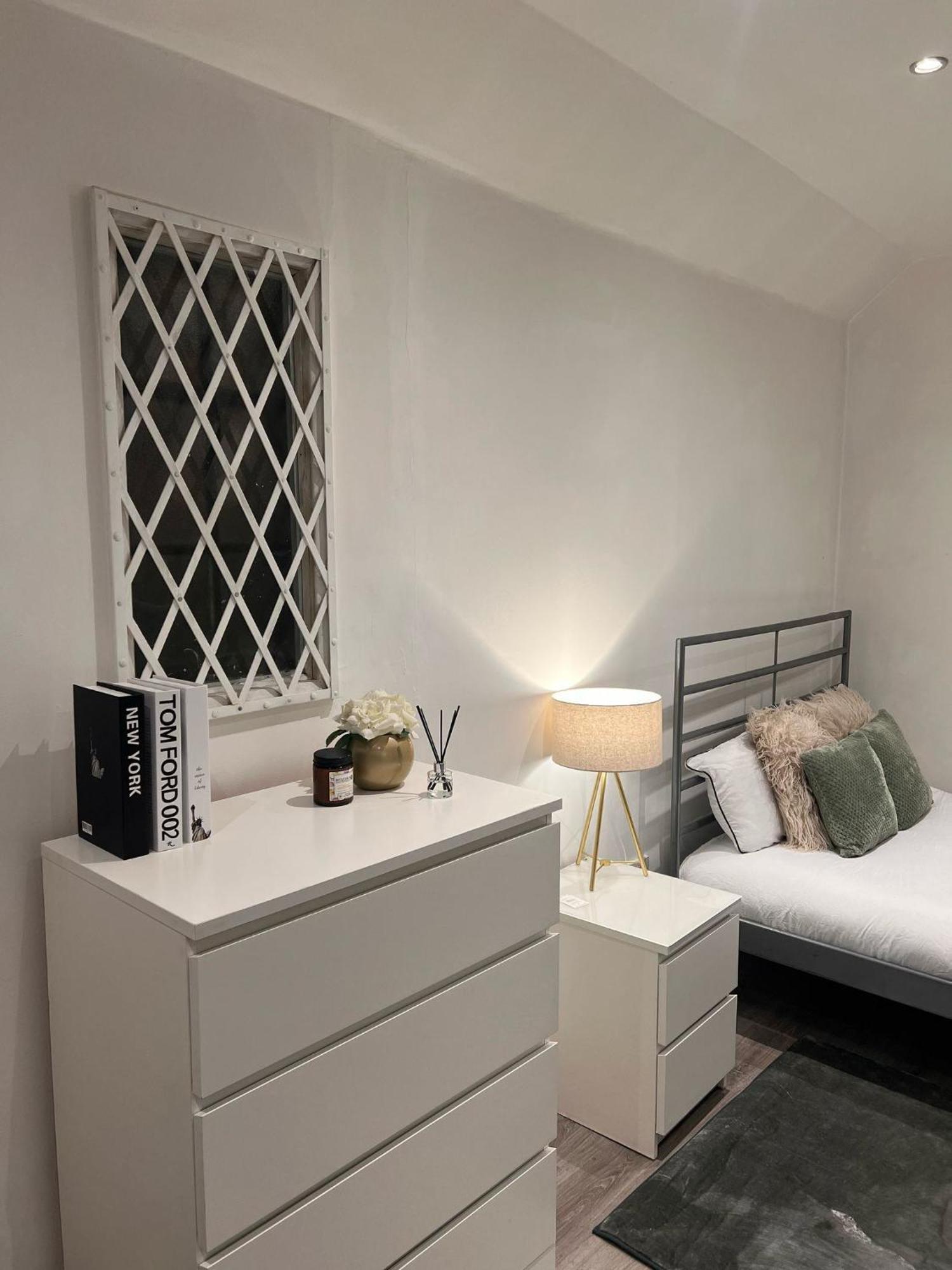 Studiosleeps2-gardenview-parking-internet-patio Appartement Londres