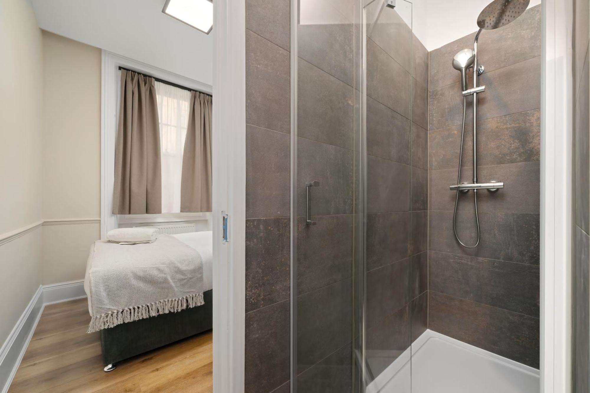 Fitzrovia Modern *