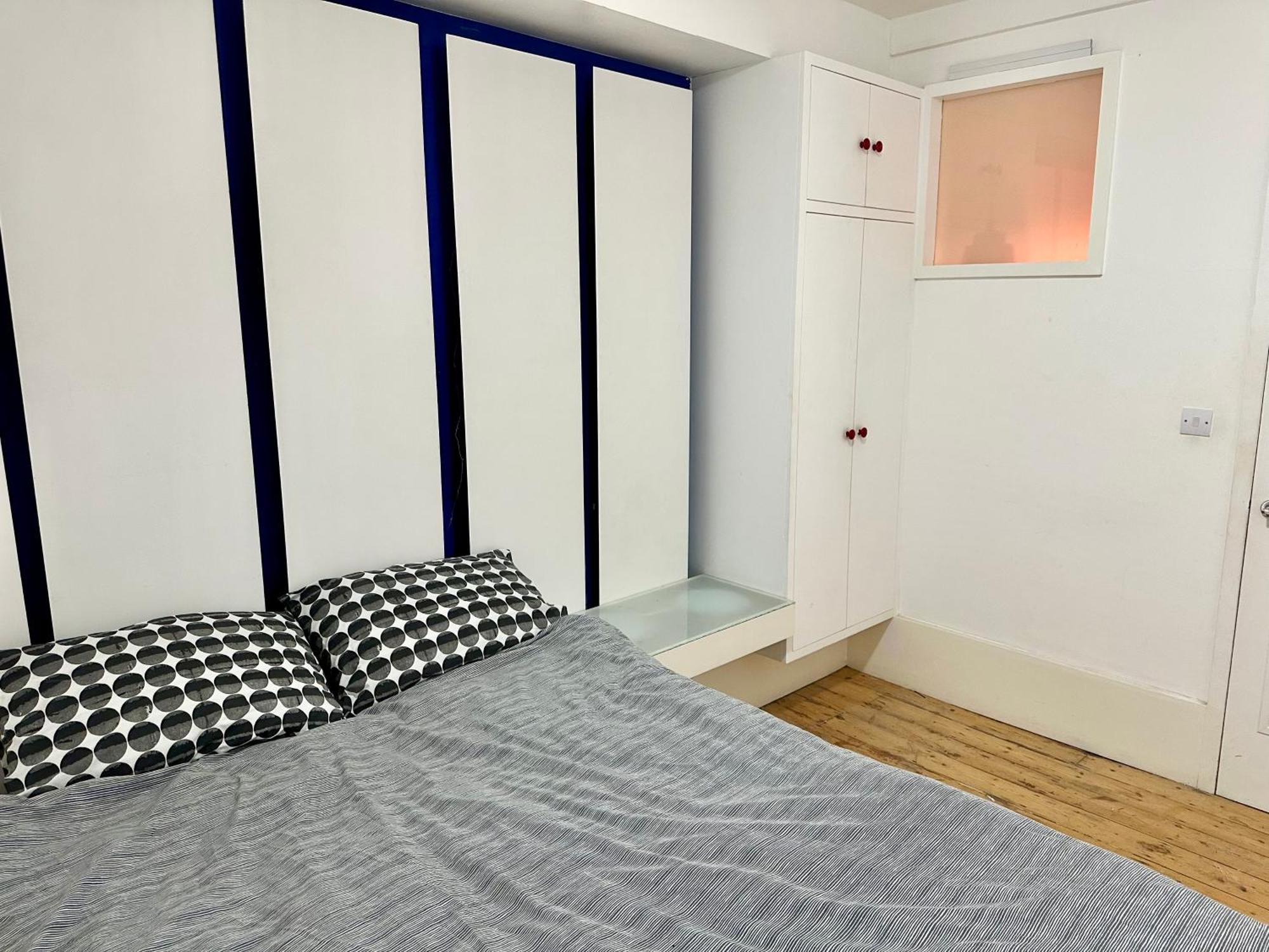 Apartamento Bright Large Double Bedroom Flat