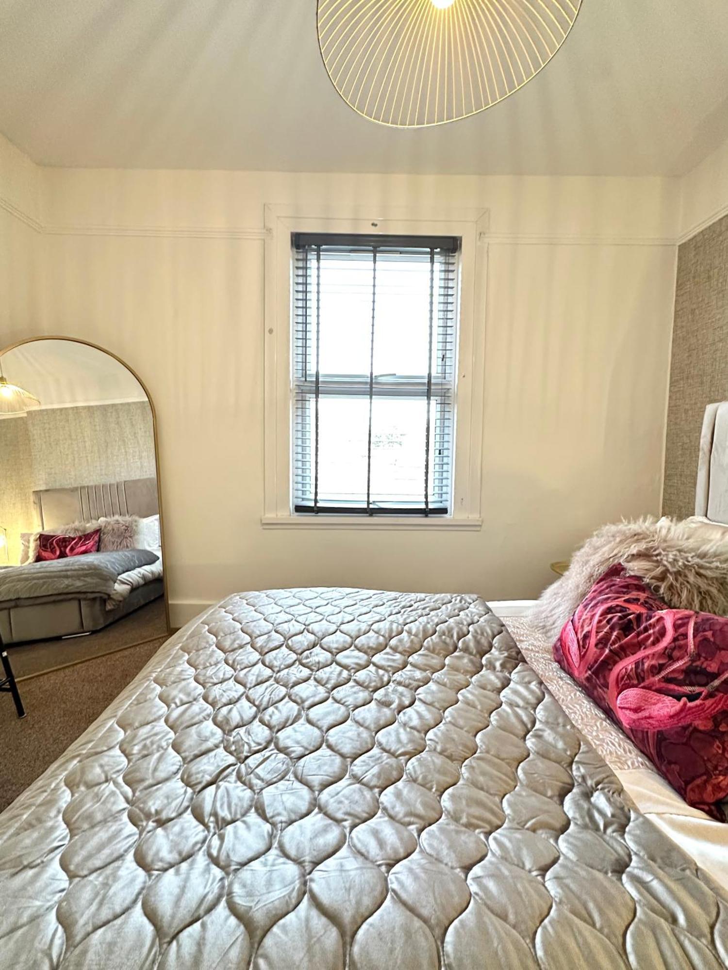 Homestay Luxe 4br Retreat London