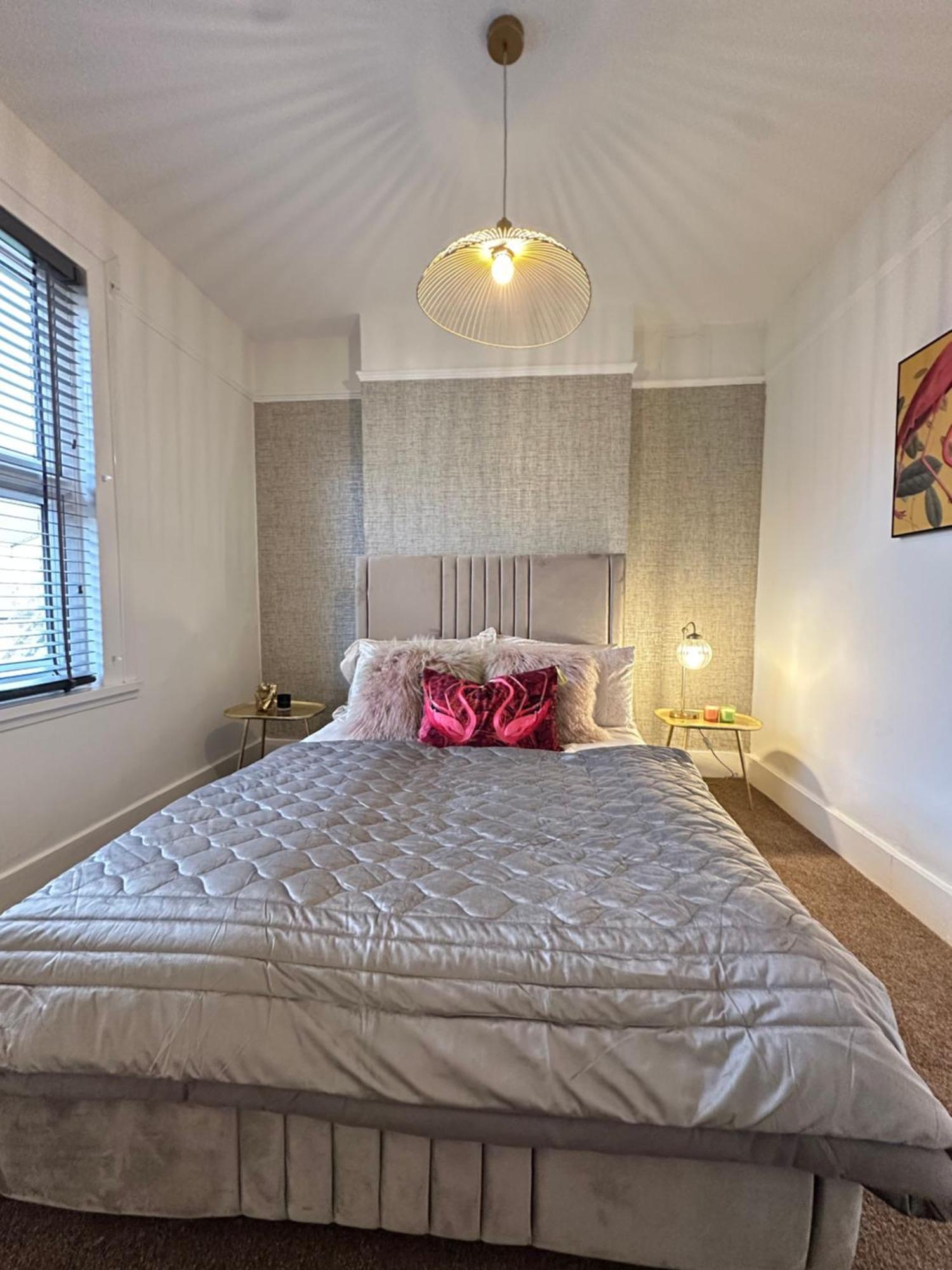 Luxe 4br Retreat Homestay London