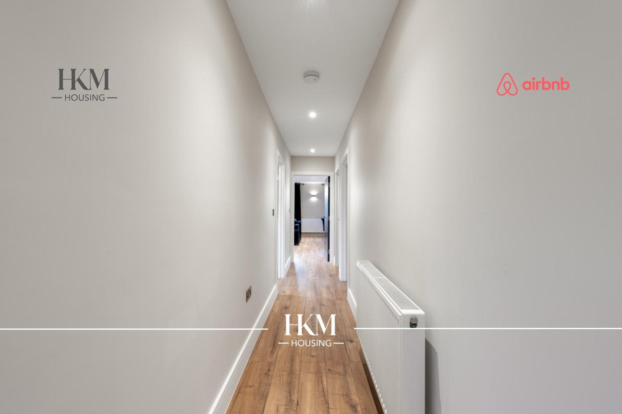 Exclusive Deals L Last-minute Escape L 1 X Super King Bed And 3 Single Beds L Wembley Stadium Location, Free Parking, Sleeps 8 L Elevate Living Estates Short Lets & Serviced Wembley Appartement