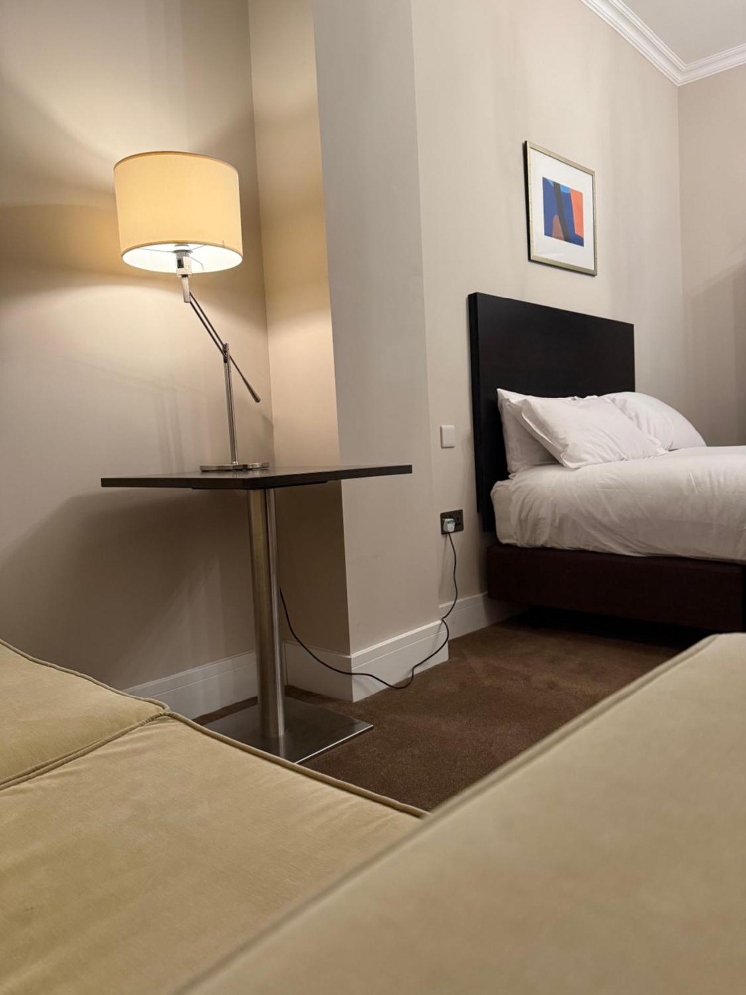 Hotel Ariana - Near Wembley And London