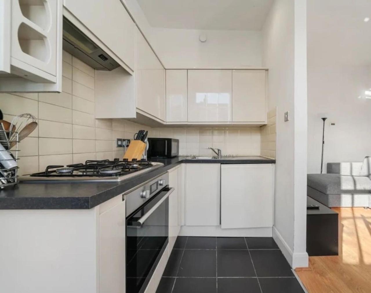 2 Bedroom In Paddington Appartement Londres