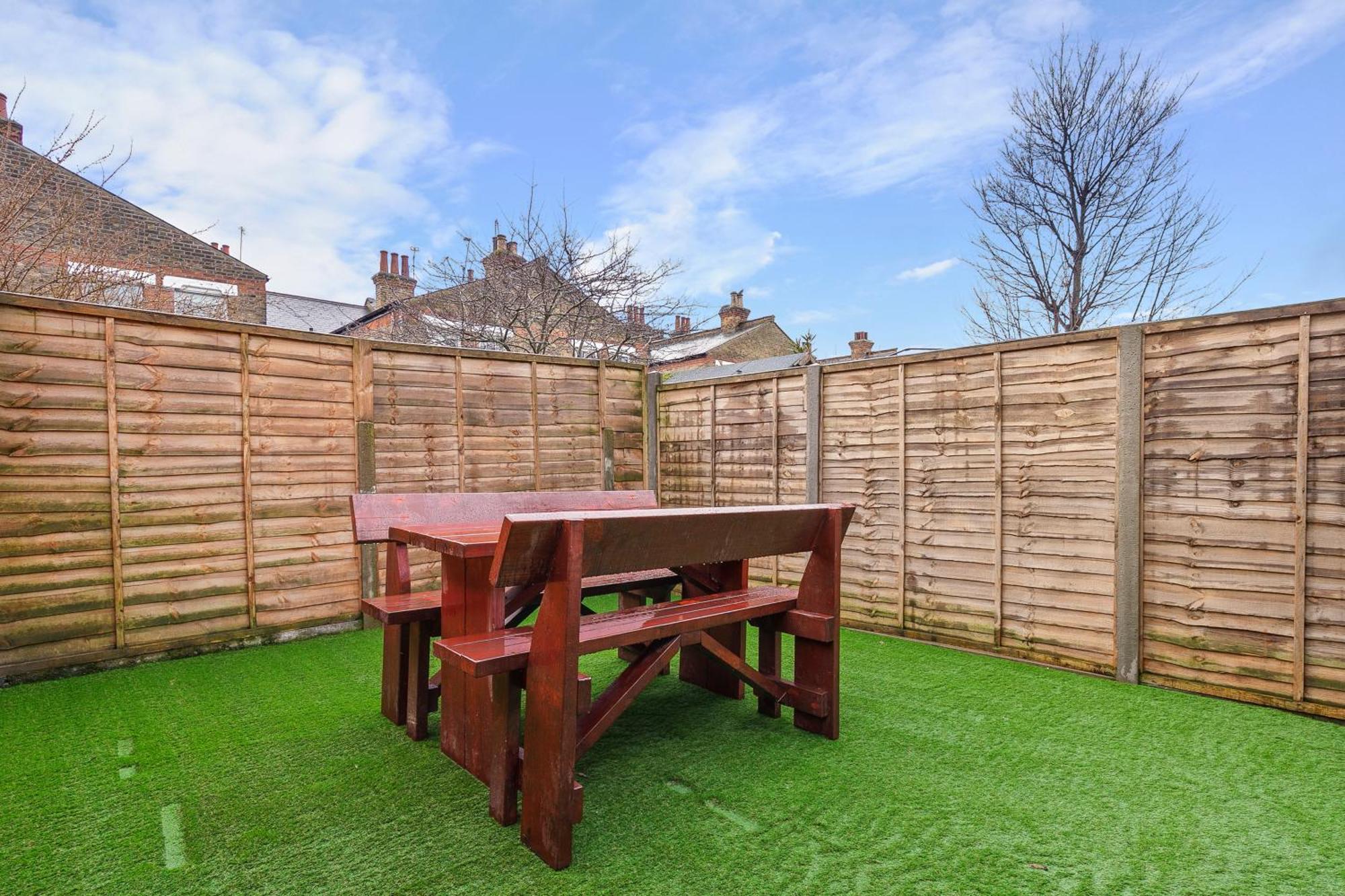 Appartement Spacious House In North London, Very Close To Train Station And Bus Stops, Near Tottenham Stadium & Lots Of Parking Londres