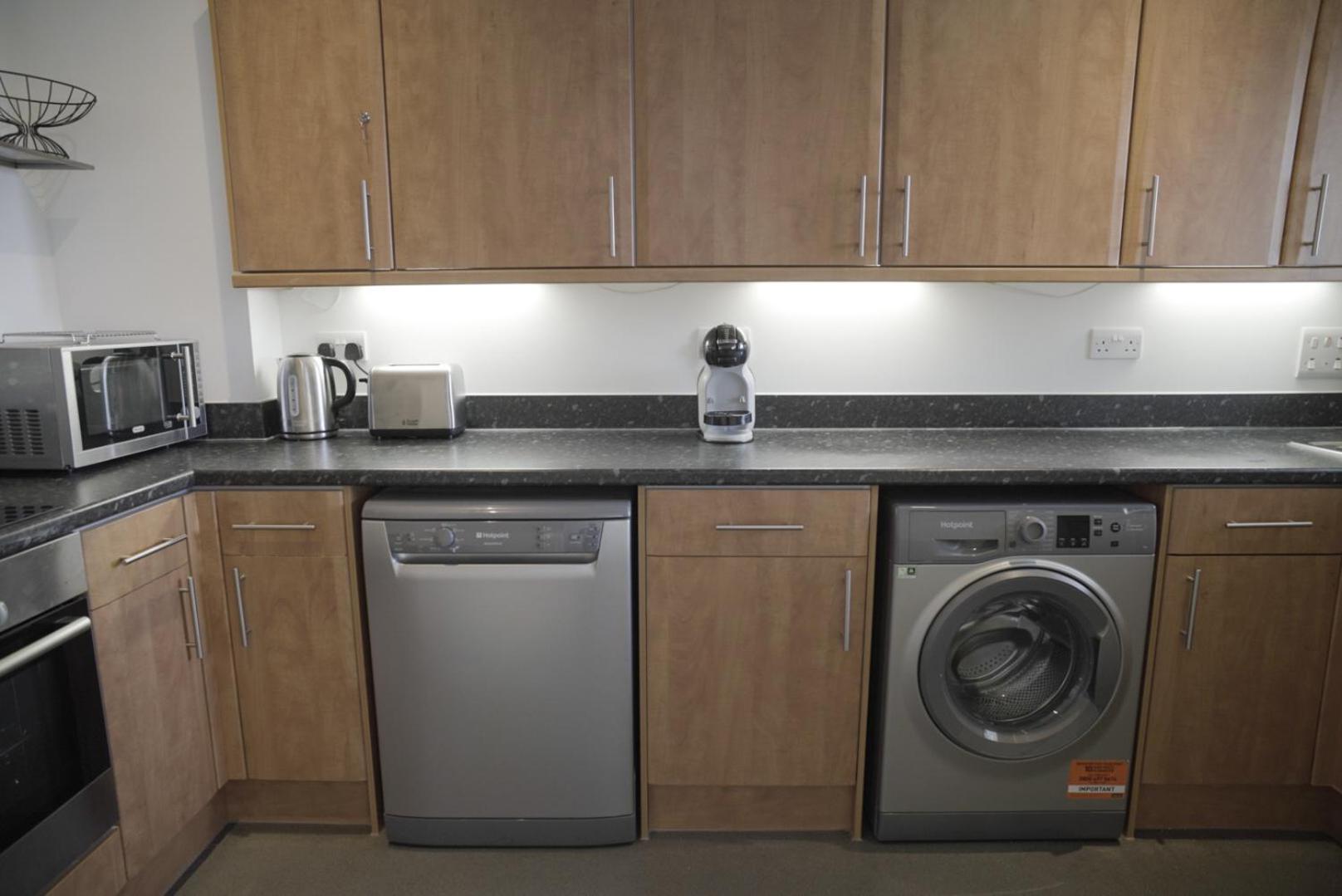 Stylish & Spacious 2-bed In Hale Village - Perfect For Your Stay! Appartement *