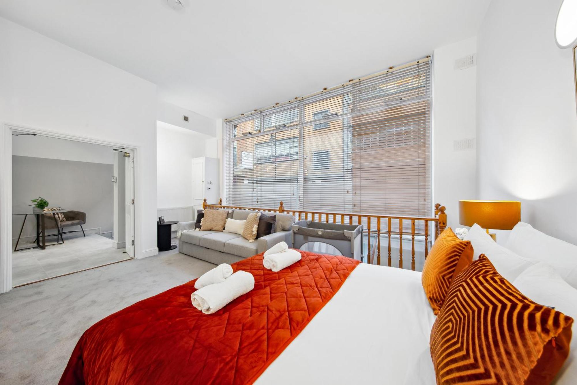 Modern 2 Bed Flat - Near Farringdon & Old Street Station - Appartement